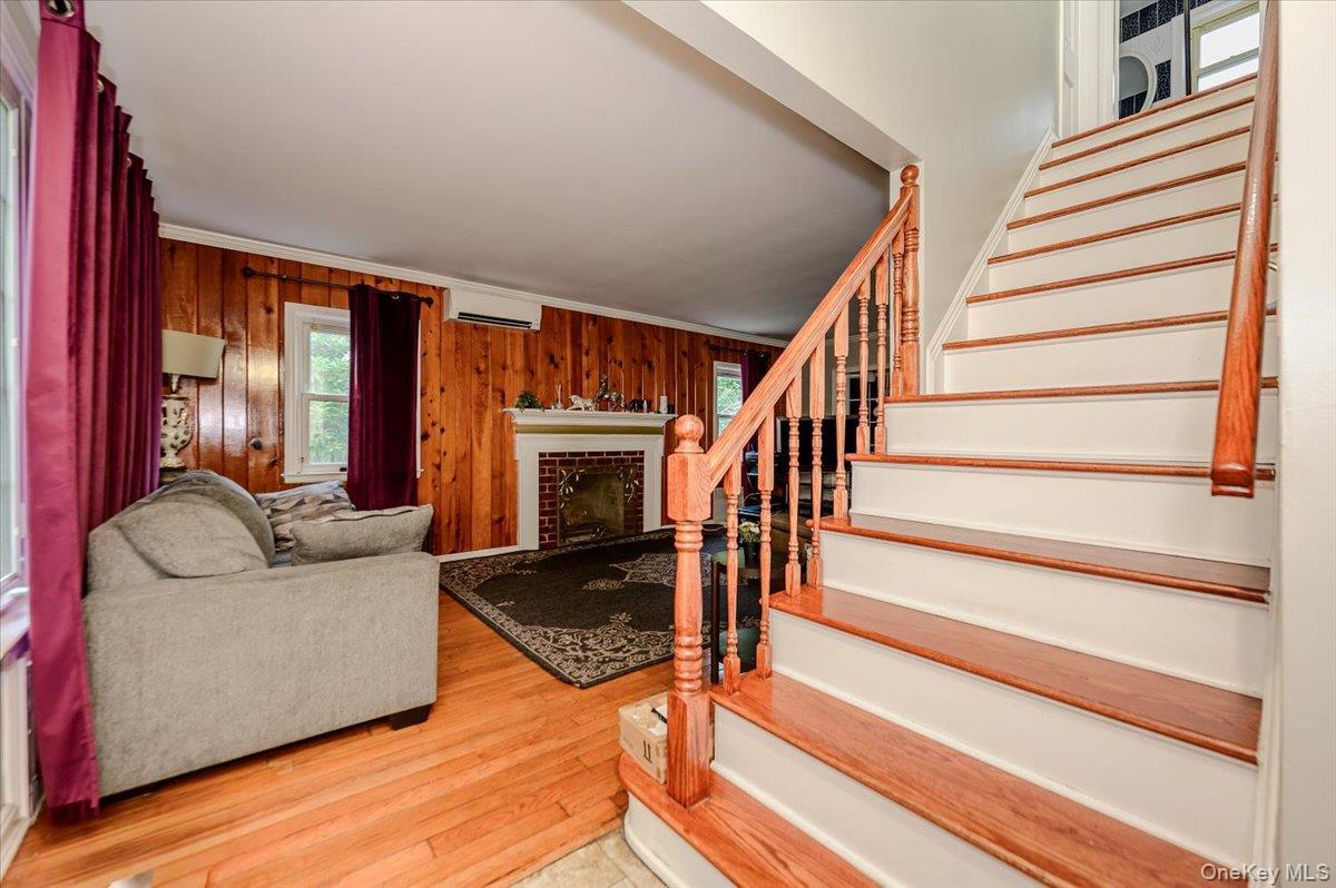 Single Family Maryland Avenue Nassau County, NY 11520, MLS-1019516-2