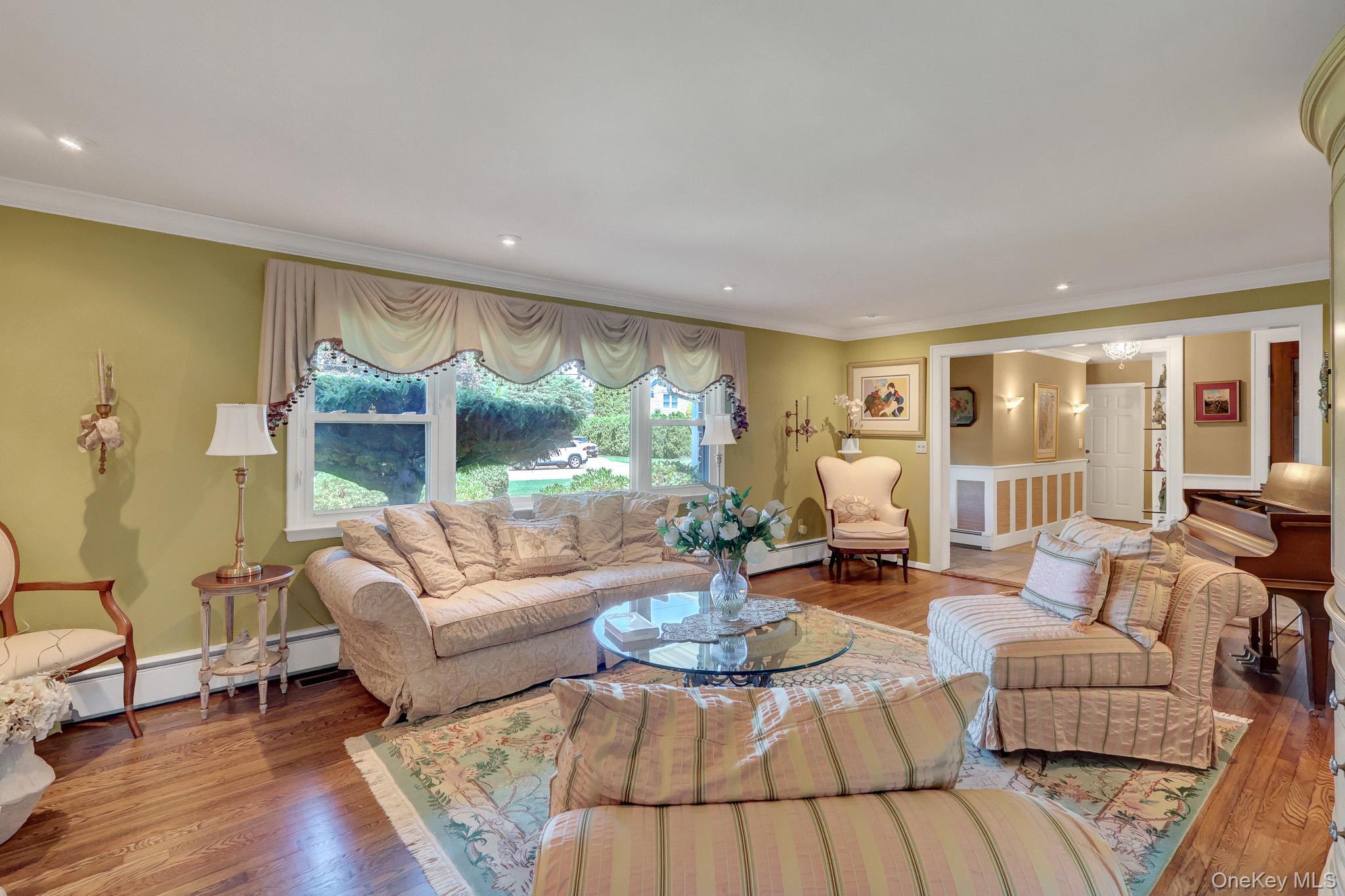 Single Family Shadybrook Lane Suffolk County, NY 11795, MLS-1019534-12