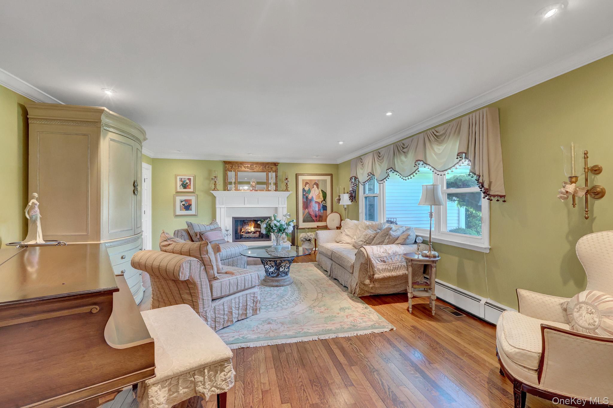 Single Family Shadybrook Lane Suffolk County, NY 11795, MLS-1019534-14