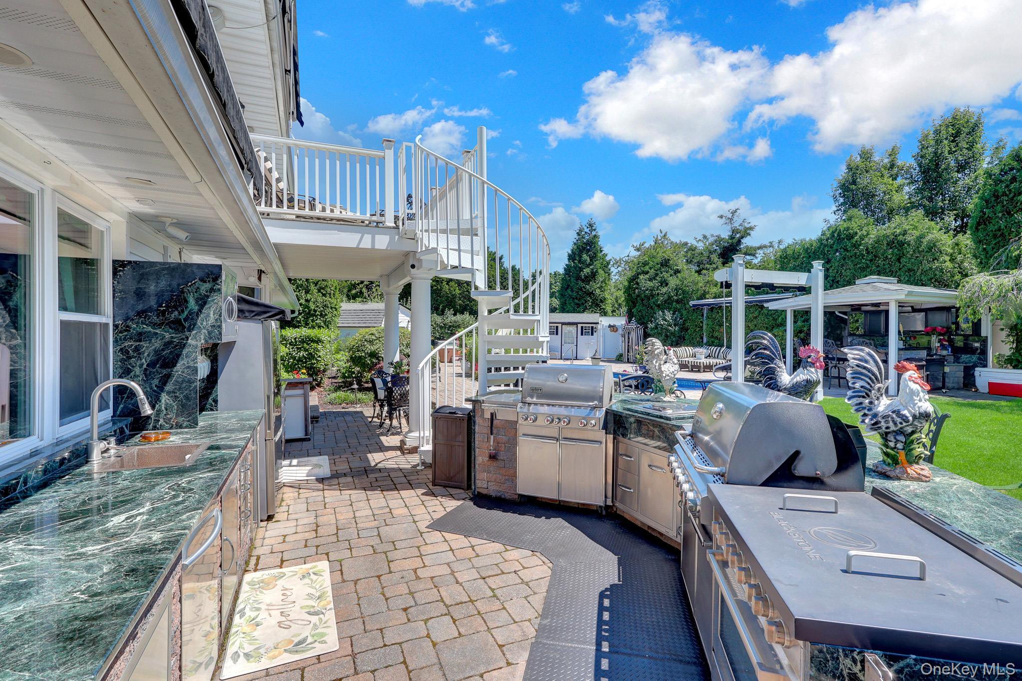 Single Family Shadybrook Lane Suffolk County, NY 11795, MLS-1019534-33