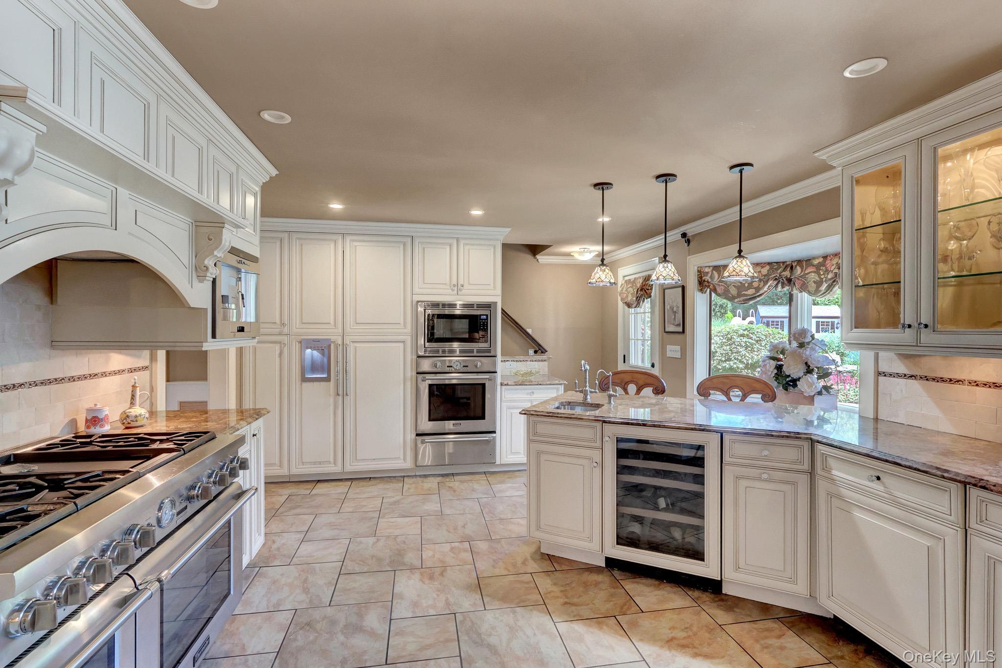 Single Family Shadybrook Lane Suffolk County, NY 11795, MLS-1019534-7