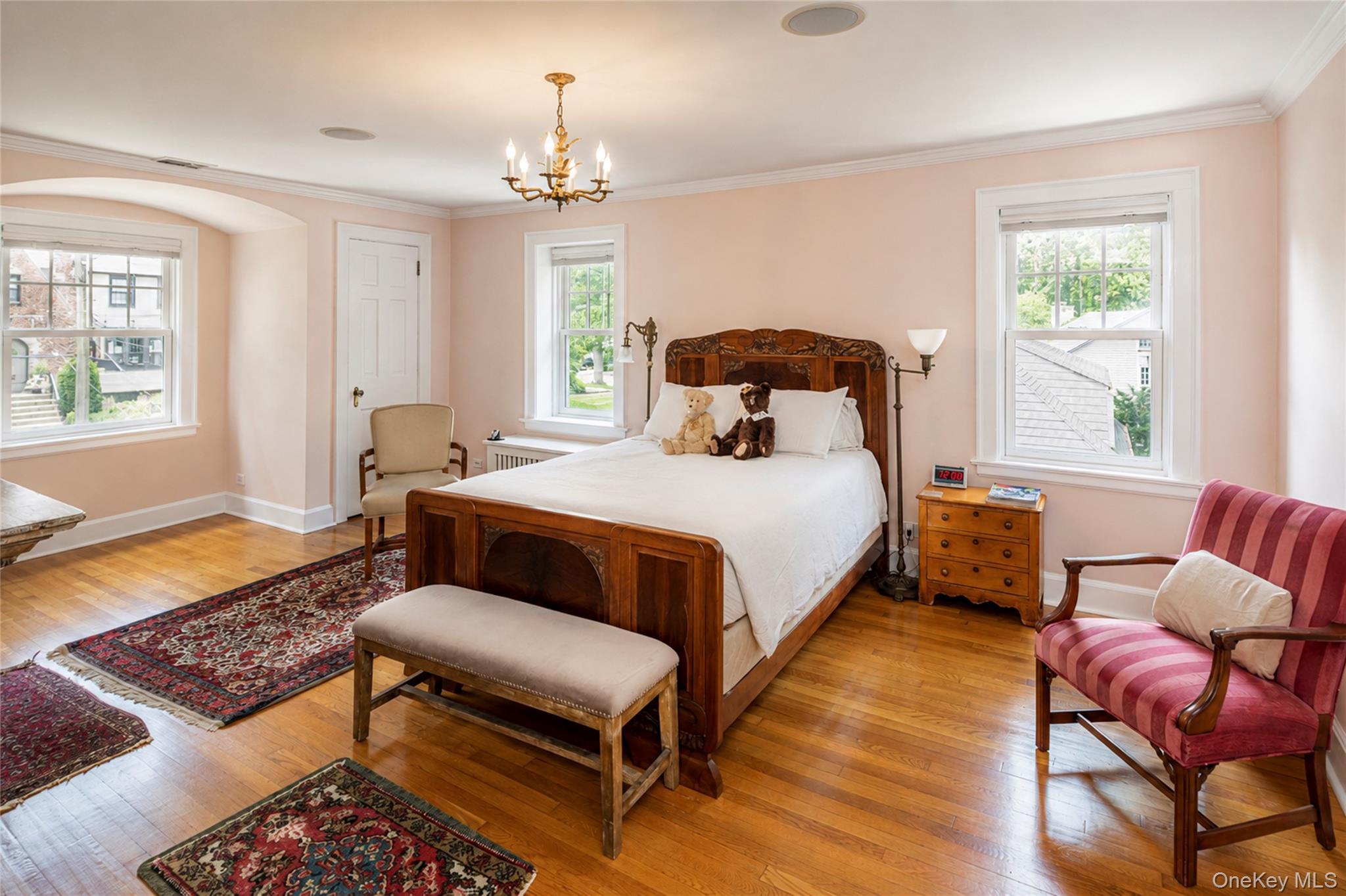 Single Family Douglas Place Westchester County, NY 10552, MLS-1019544-21