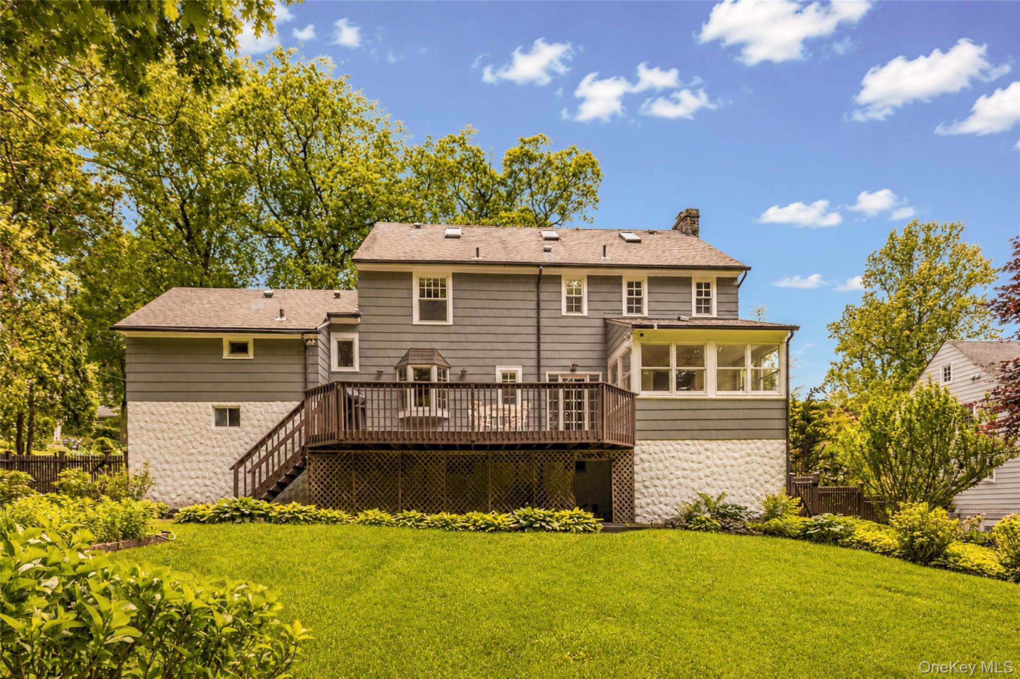 Single Family Douglas Place Westchester County, NY 10552, MLS-1019544-3