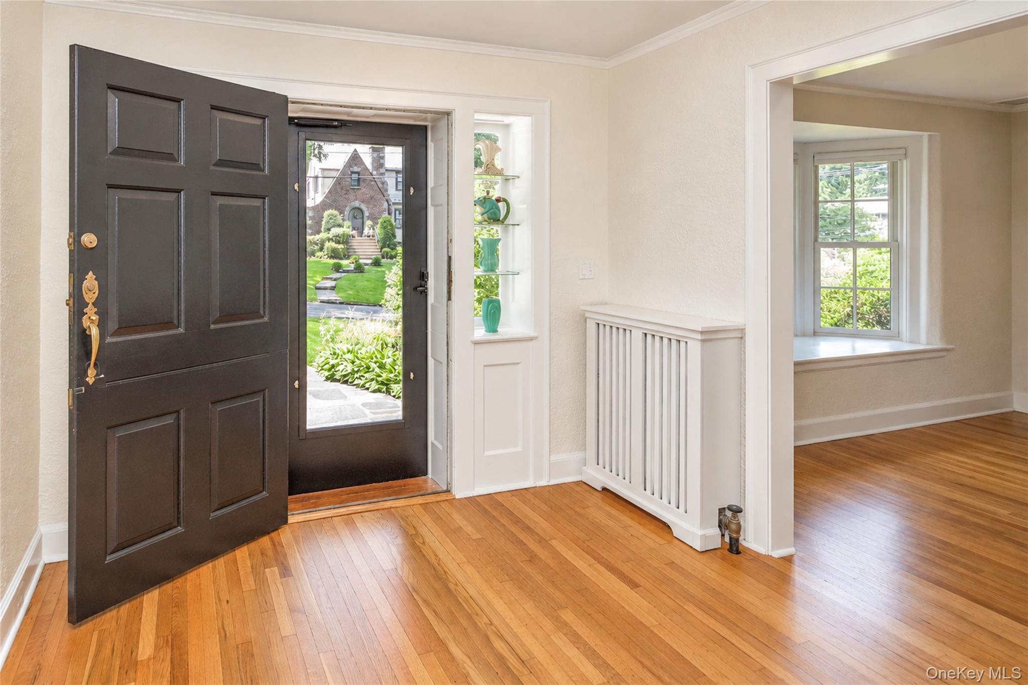 Single Family Douglas Place Westchester County, NY 10552, MLS-1019544-4