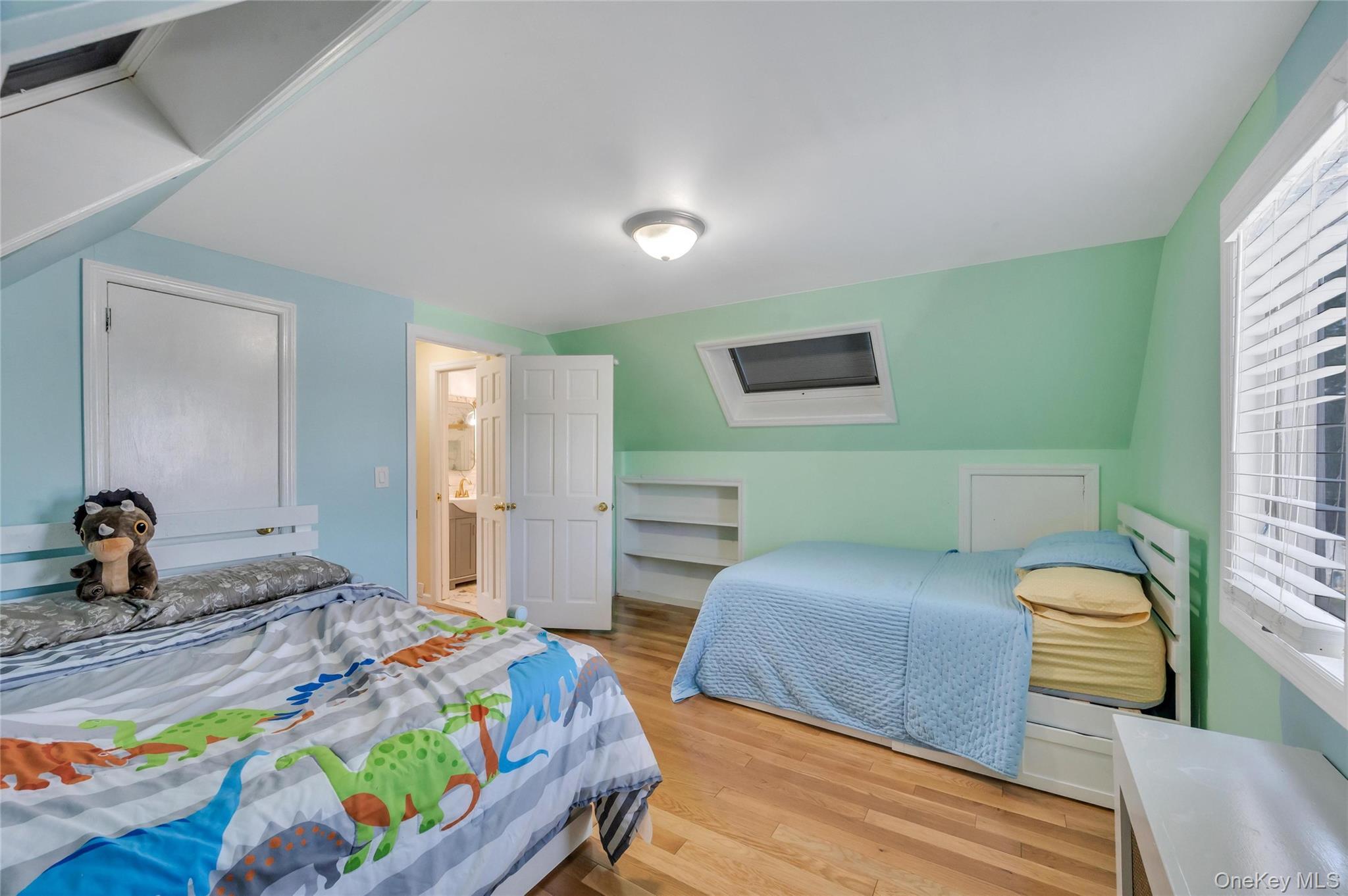 Single Family Rockaway Parkway Nassau County, NY 11580, MLS-1019546-15