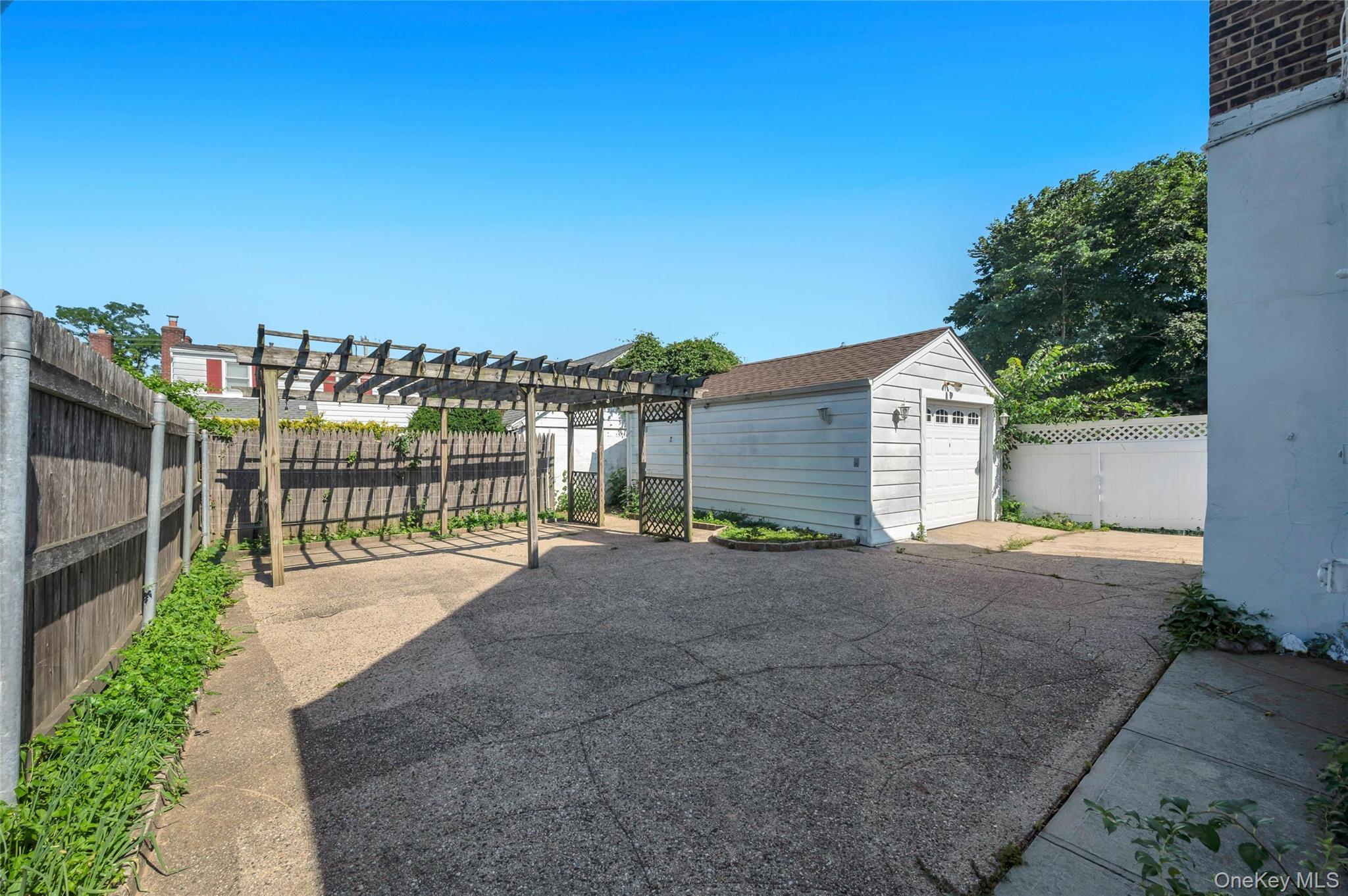 Single Family Rockaway Parkway  Nassau County, NY 11580, MLS-1019546-30