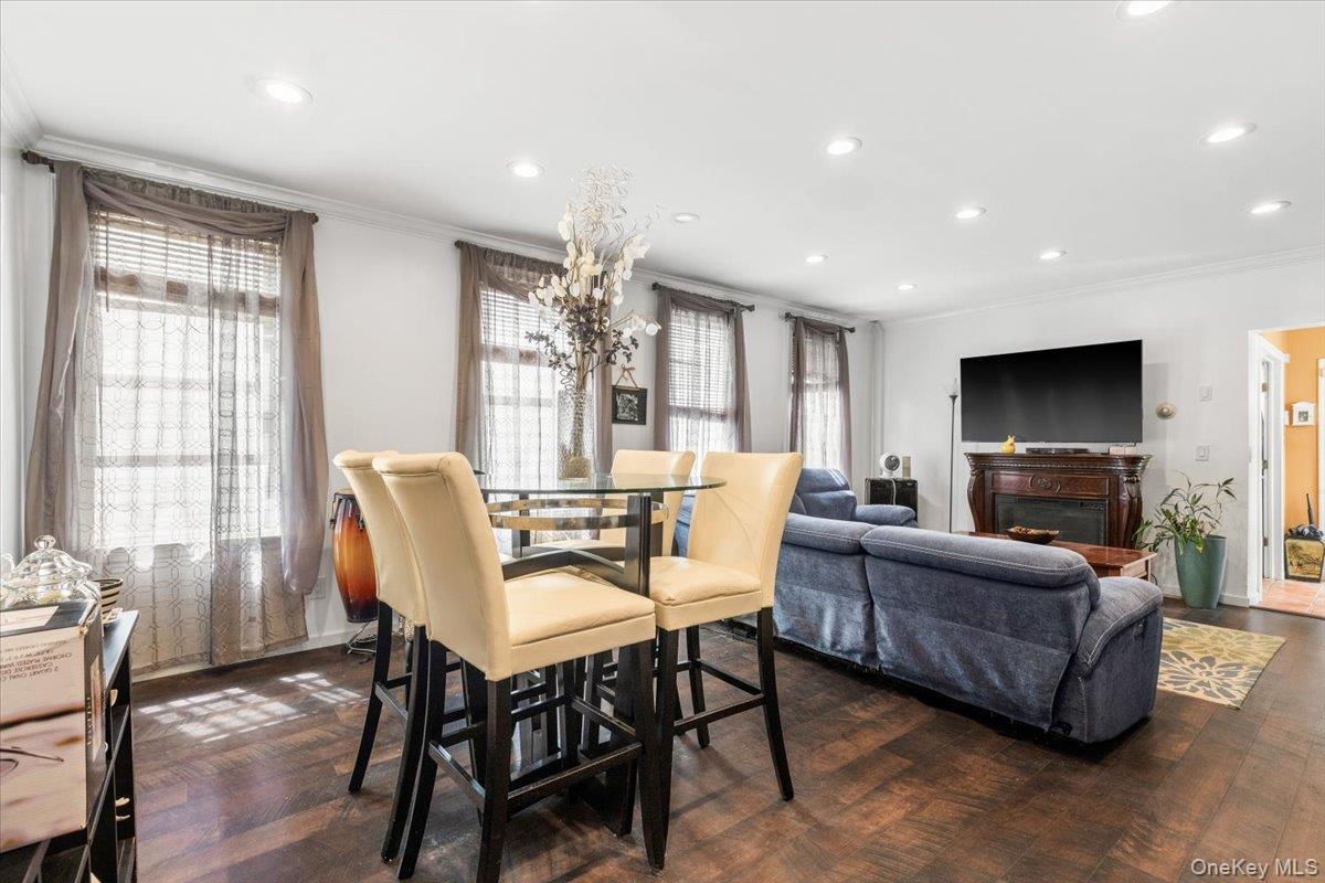 Single Family Wilder Avenue Bronx, NY 10466, MLS-1019555-5