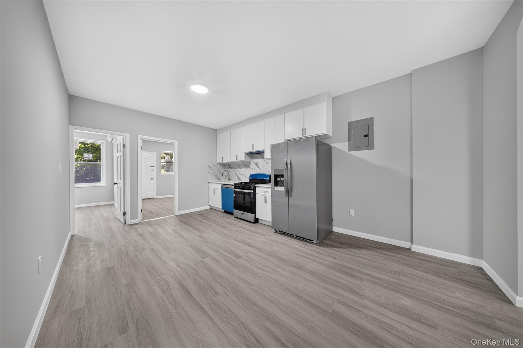 Single Family 77th Avenue Queens, NY 11385, MLS-1019559-9