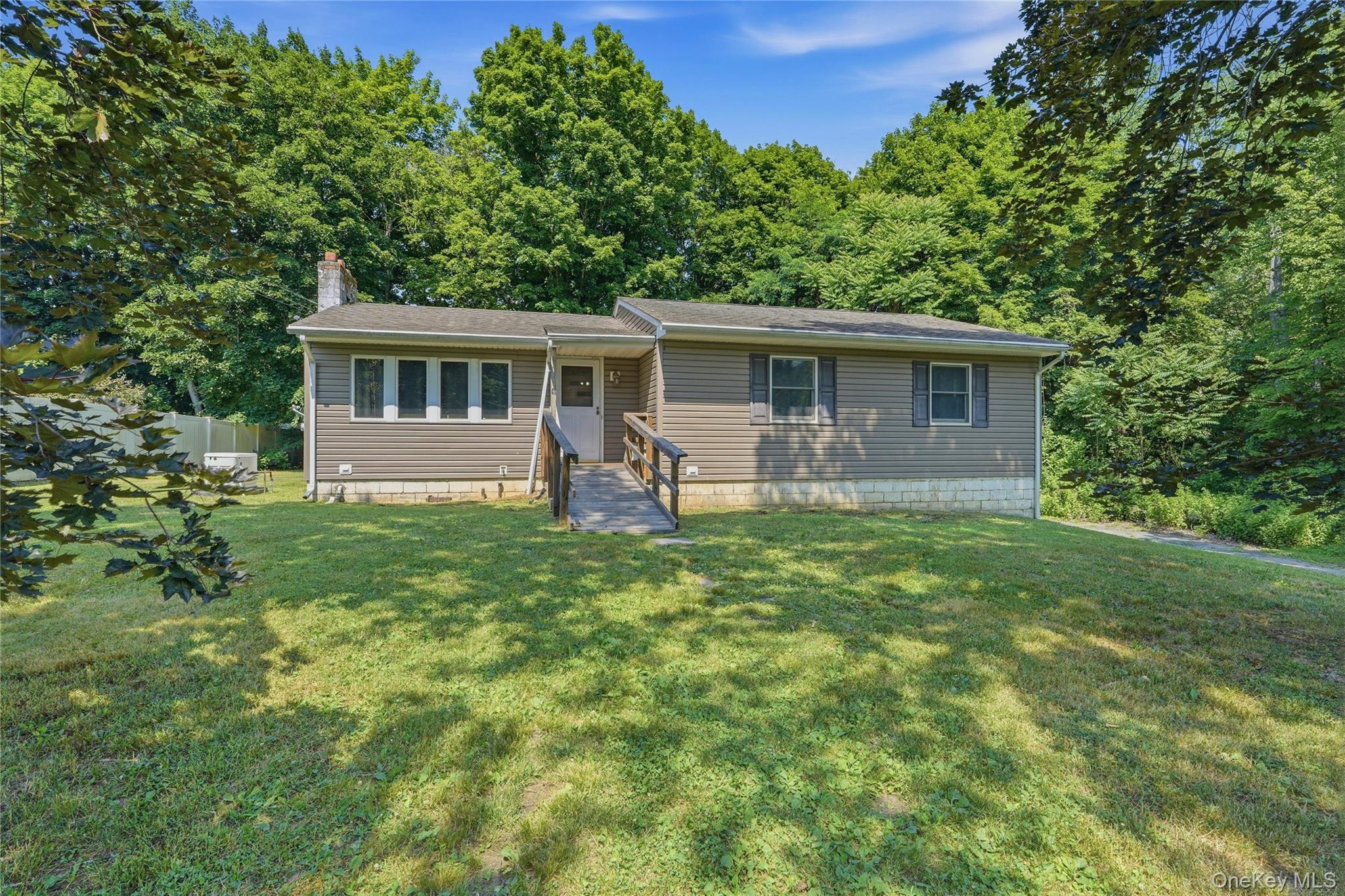 Single Family King Drive Dutchess County, NY 12603, MLS-1019580-3
