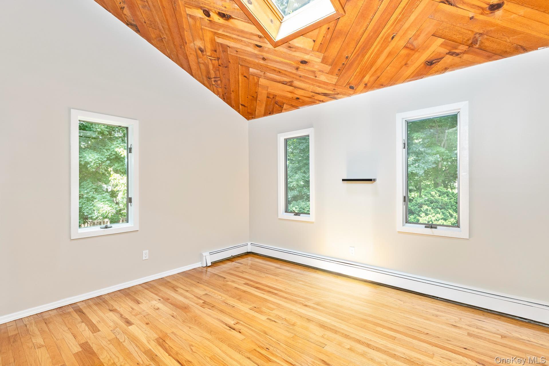 Single Family Cuba Hill Road Suffolk County, NY 11743, MLS-1019603-19