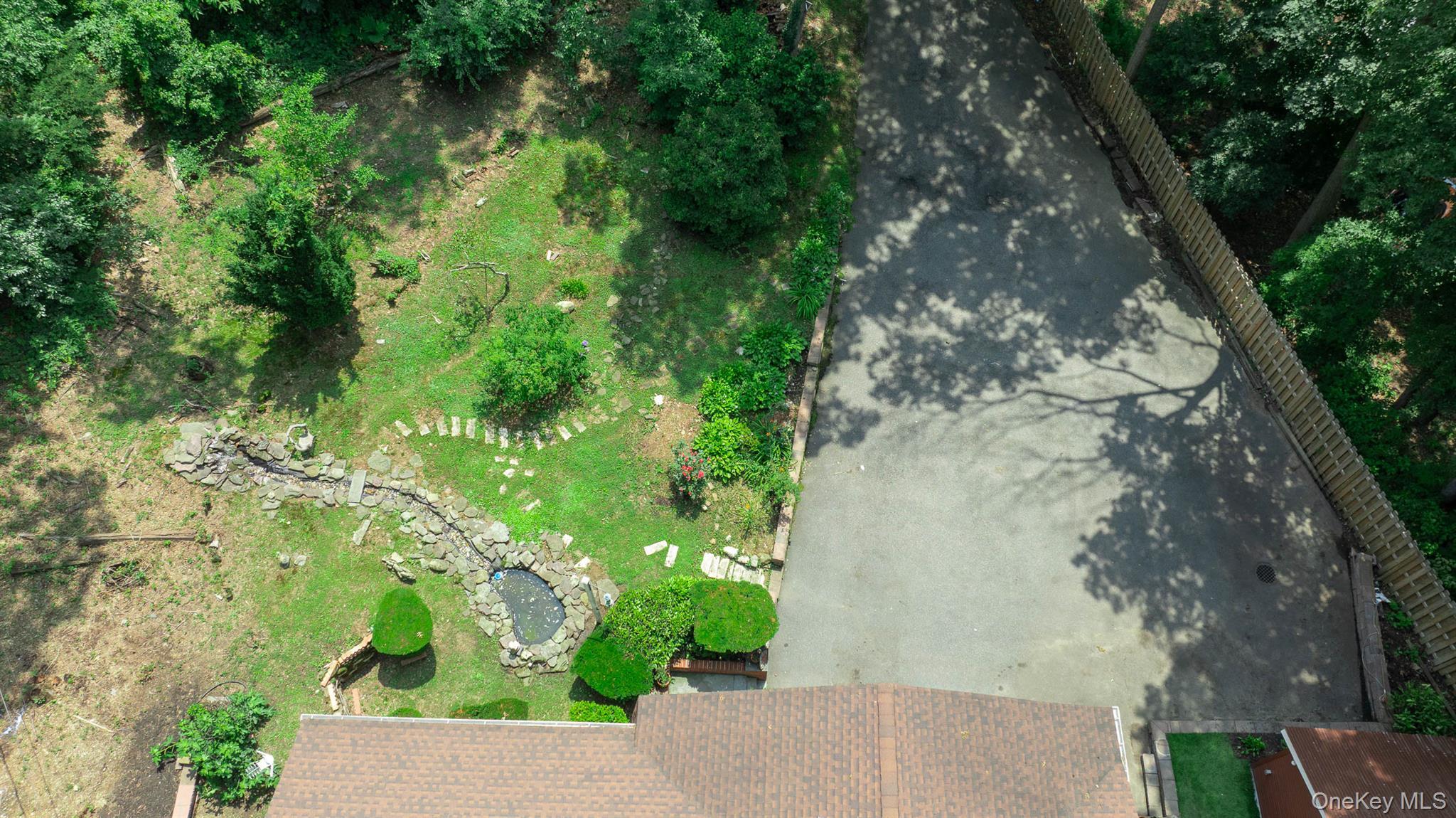 Single Family Cuba Hill Road Suffolk County, NY 11743, MLS-1019603-40