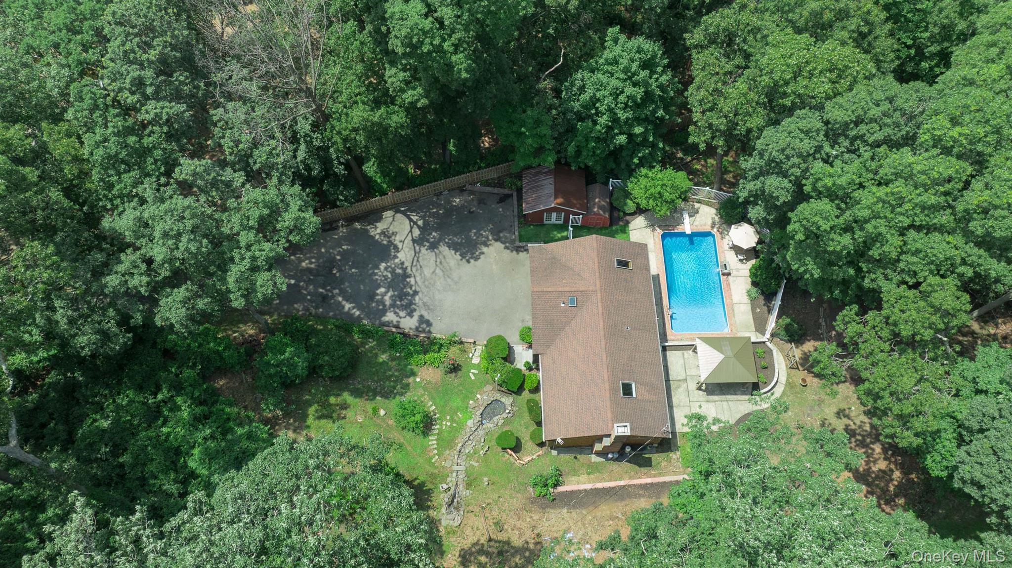 Single Family Cuba Hill Road Suffolk County, NY 11743, MLS-1019603-44