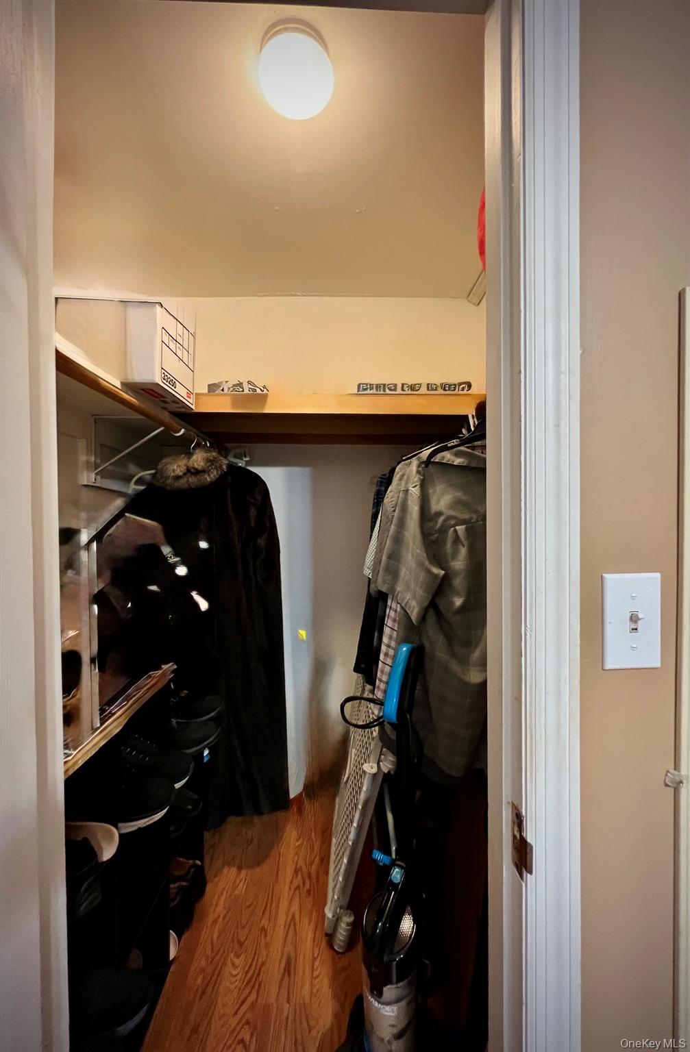 Single Family Rugby Drive  Suffolk County, NY 11967, MLS-1019612-21