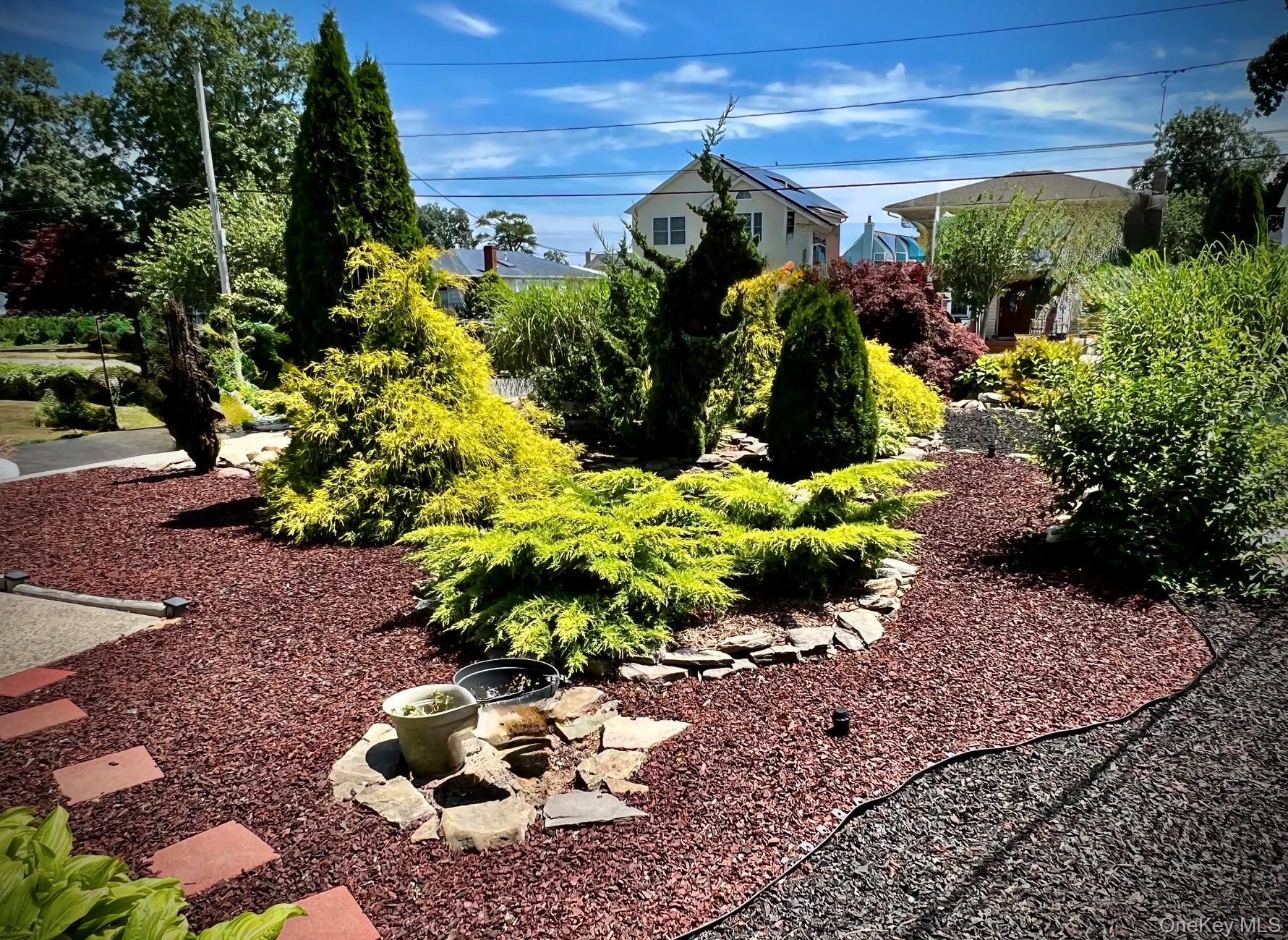 Single Family Rugby Drive  Suffolk County, NY 11967, MLS-1019612-27