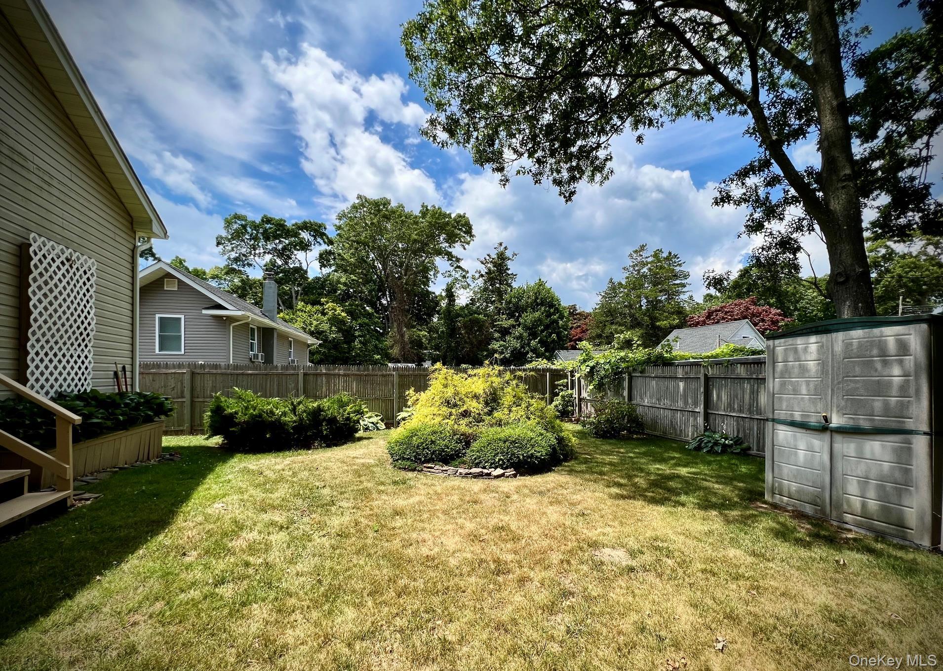 Single Family Rugby Drive  Suffolk County, NY 11967, MLS-1019612-30
