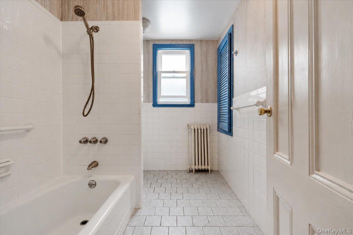 Single Family E 24th Street Brooklyn, NY 11210, MLS-1019626-19