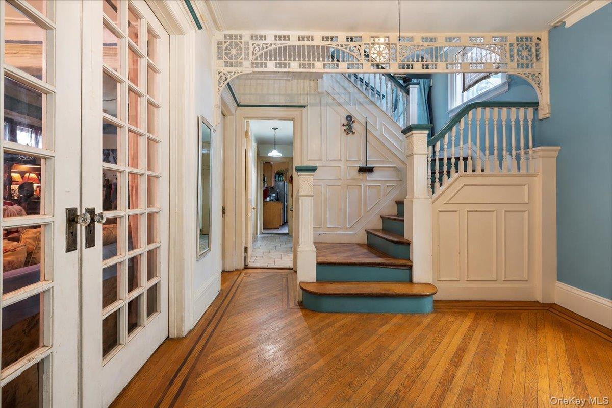 Single Family E 24th Street Brooklyn, NY 11210, MLS-1019626-6