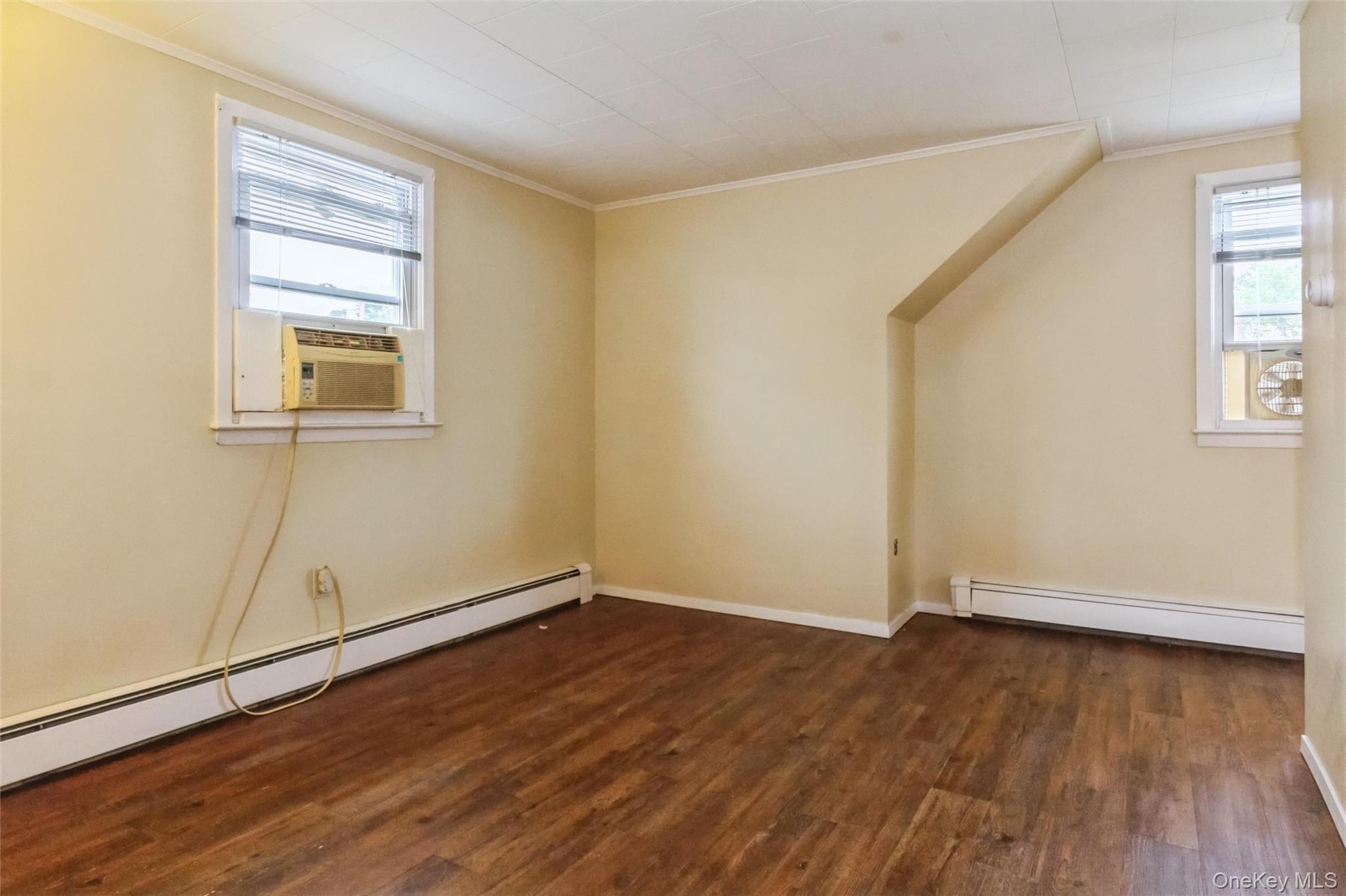Single Family Cambridge Street  Nassau County, NY 11565, MLS-1019634-16