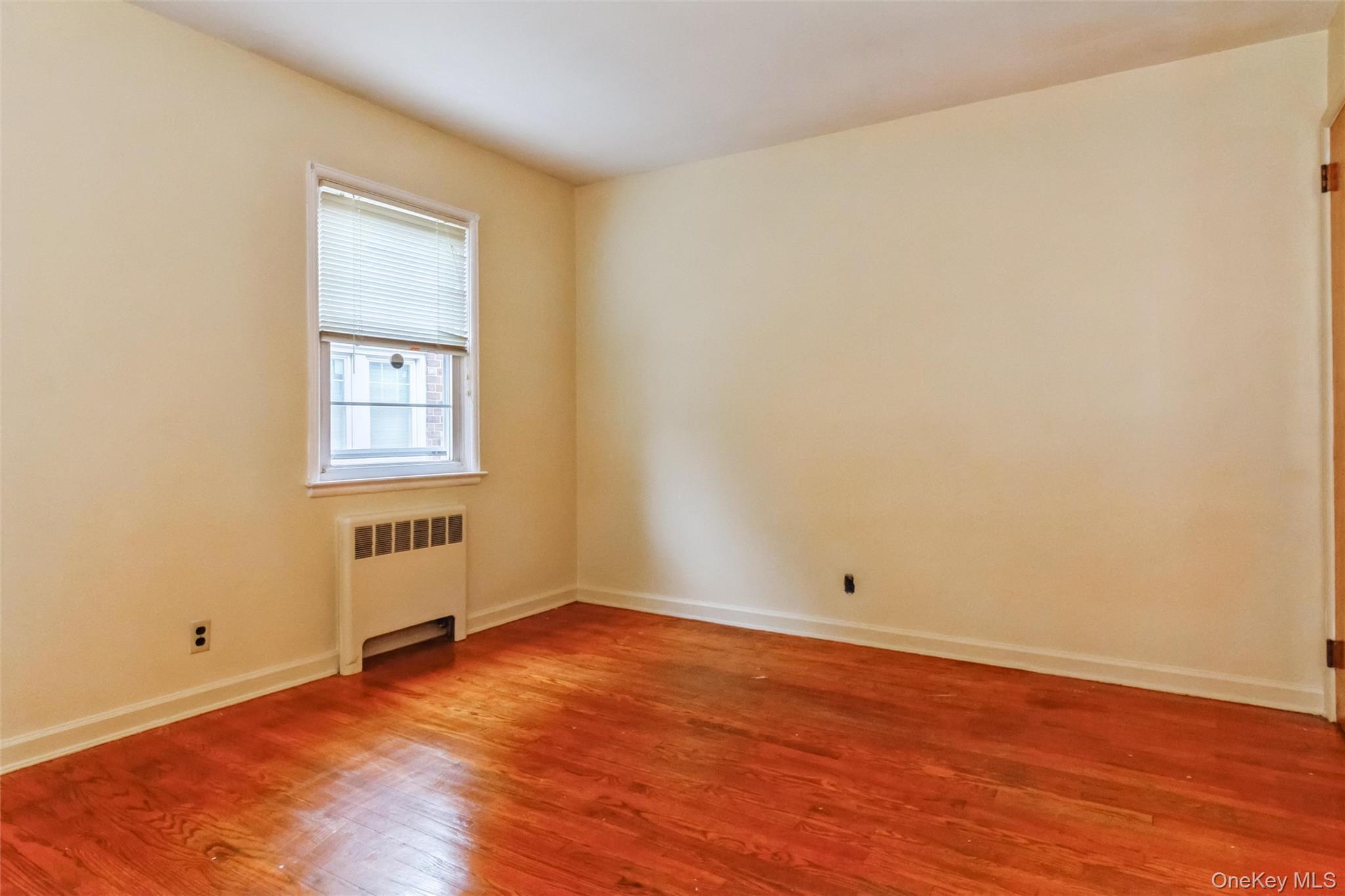 Single Family Cambridge Street  Nassau County, NY 11565, MLS-1019634-27