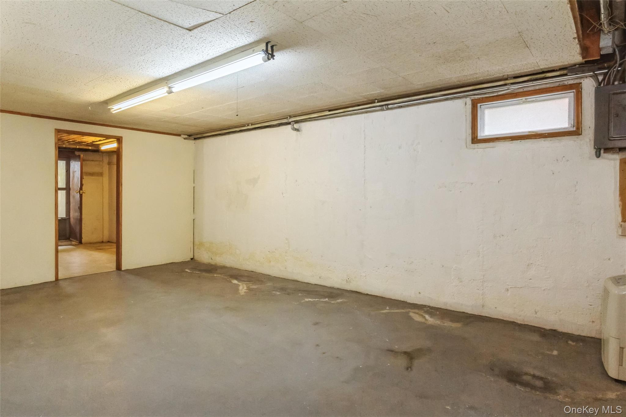 Single Family Cambridge Street  Nassau County, NY 11565, MLS-1019634-31