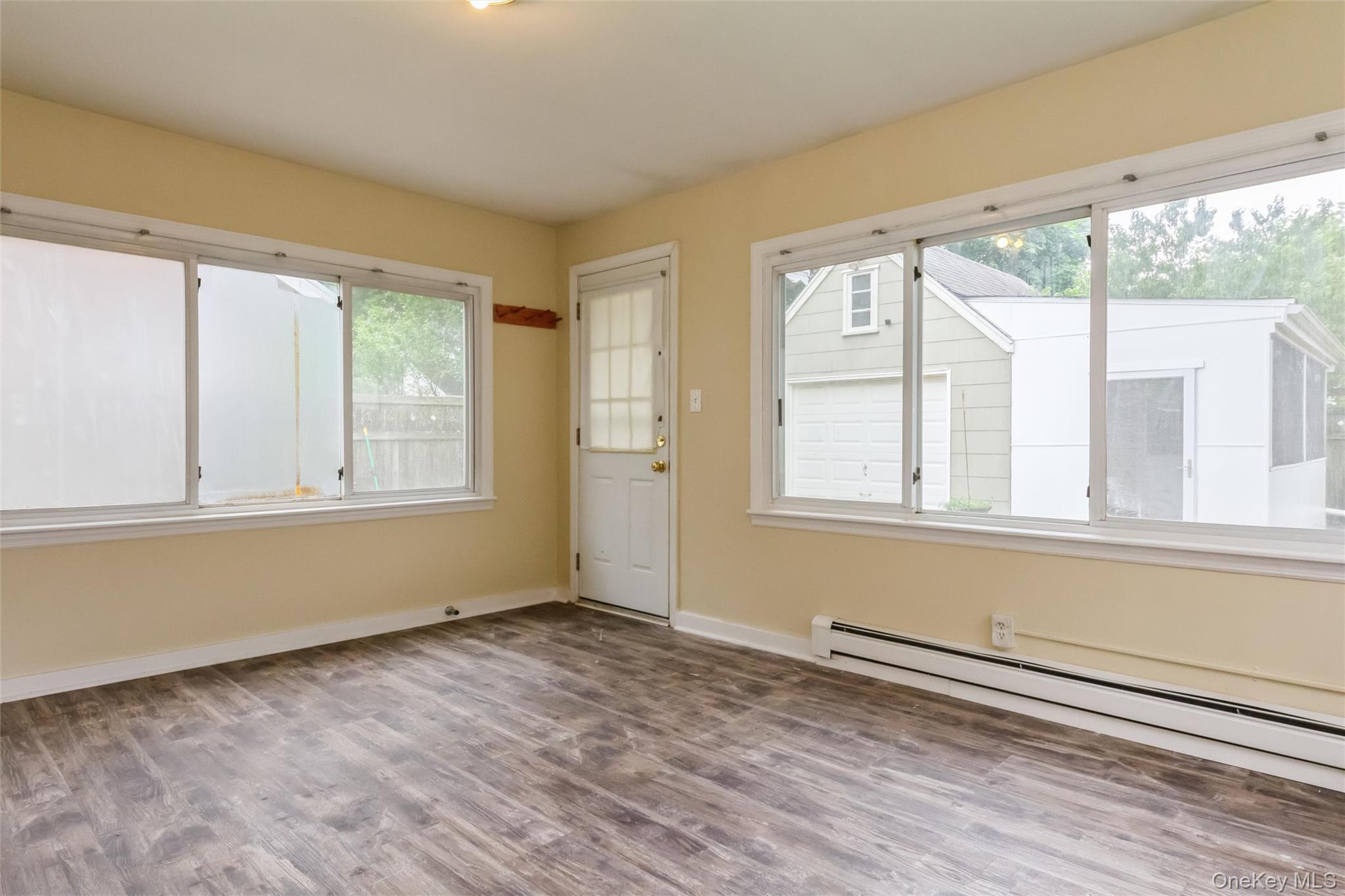 Single Family Cambridge Street  Nassau County, NY 11565, MLS-1019634-32