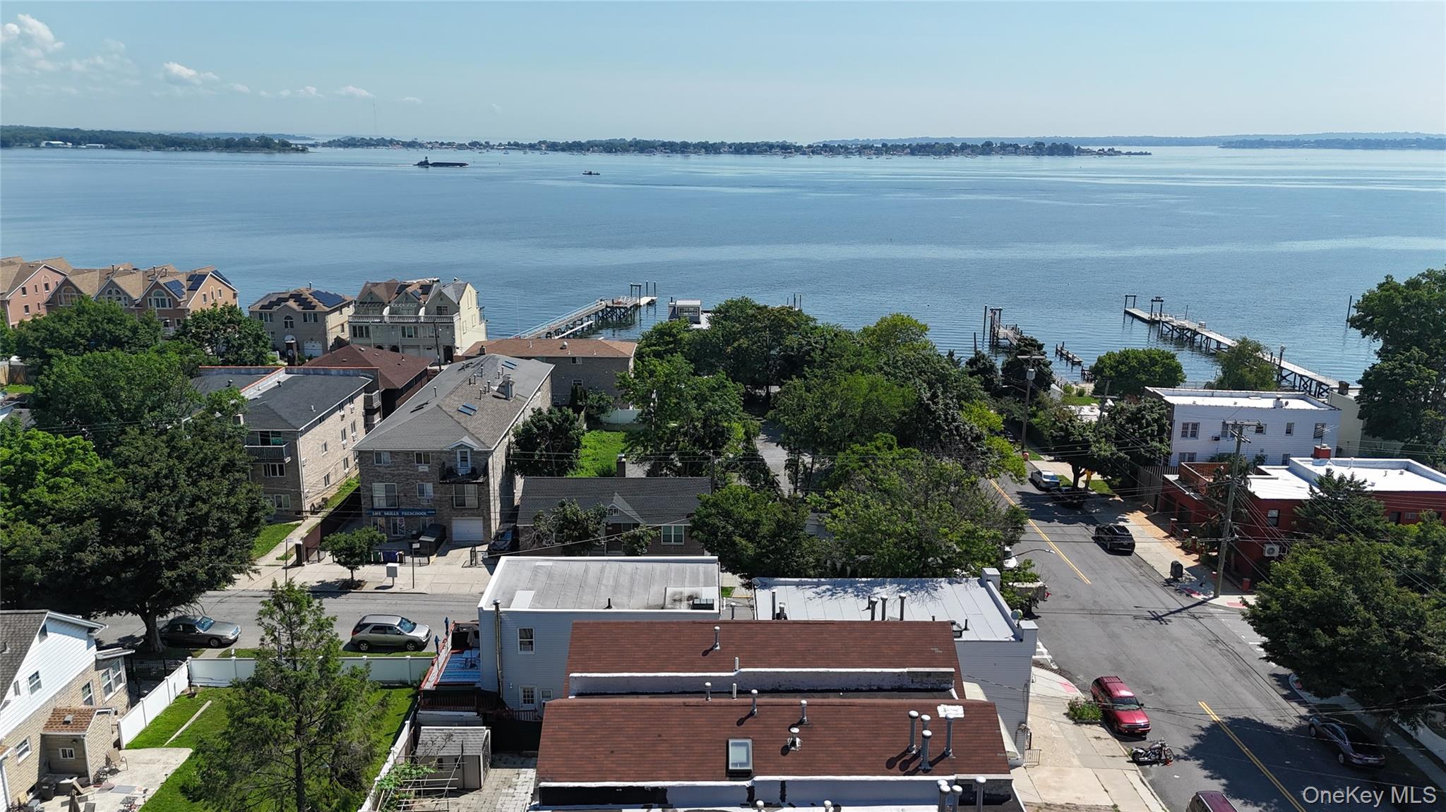 Single Family Philip Avenue Bronx, NY 10465, MLS-1019648-46