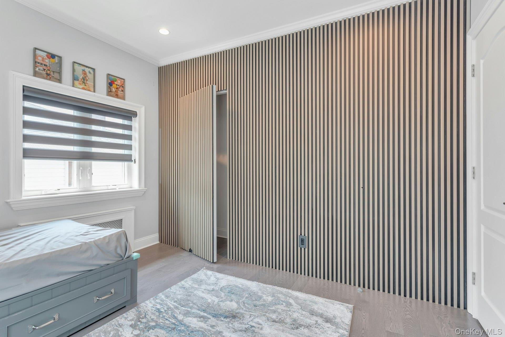 Single Family 6th Avenue Queens, NY 11357, MLS-1019649-25