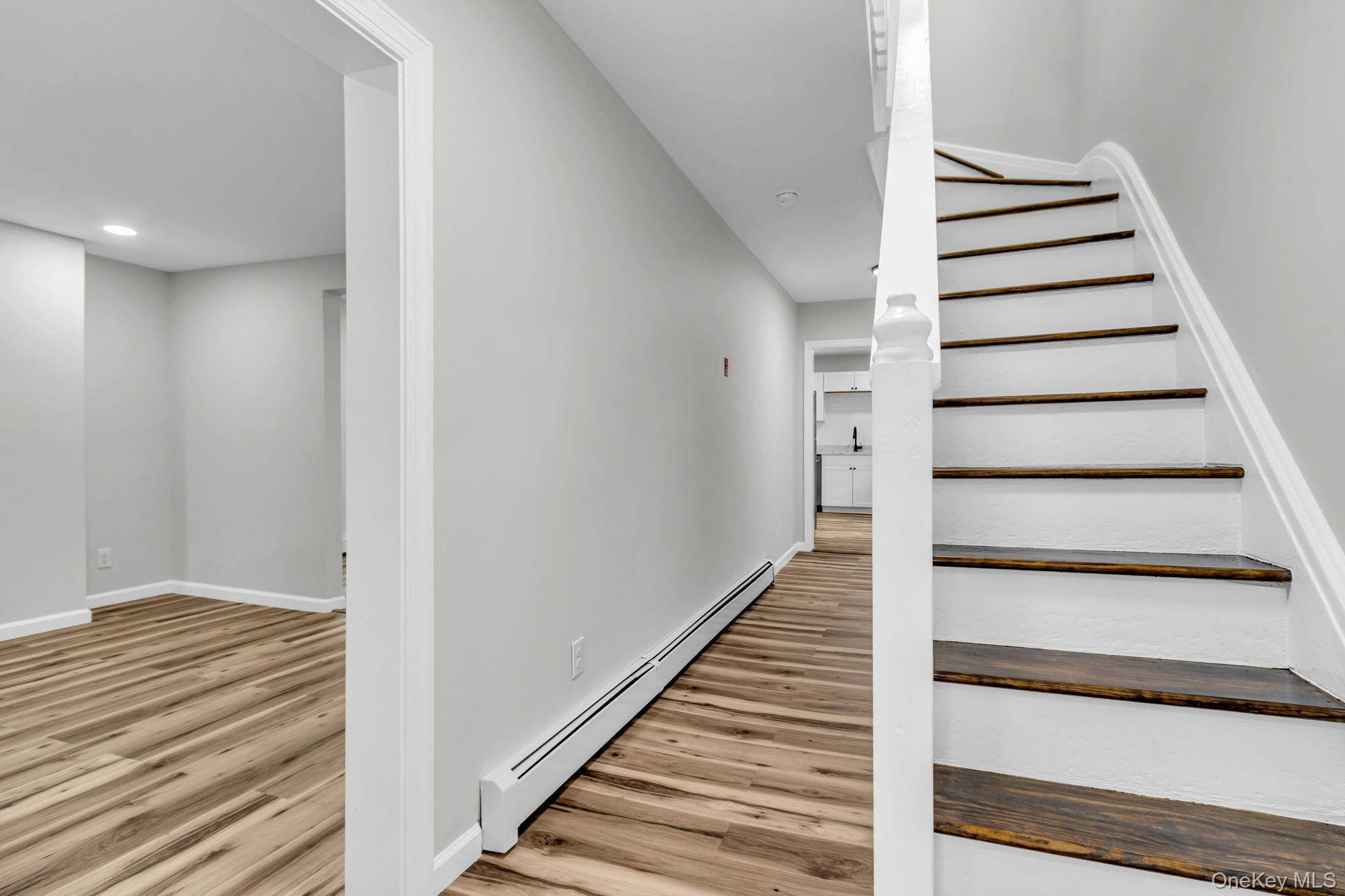 Single Family Glenwood Avenue Dutchess County, NY 12603, MLS-1019664-20