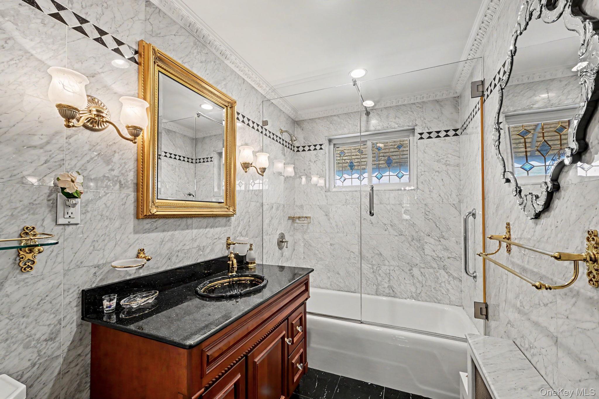 Single Family 76th Street  Queens, NY 11370, MLS-1019689-14