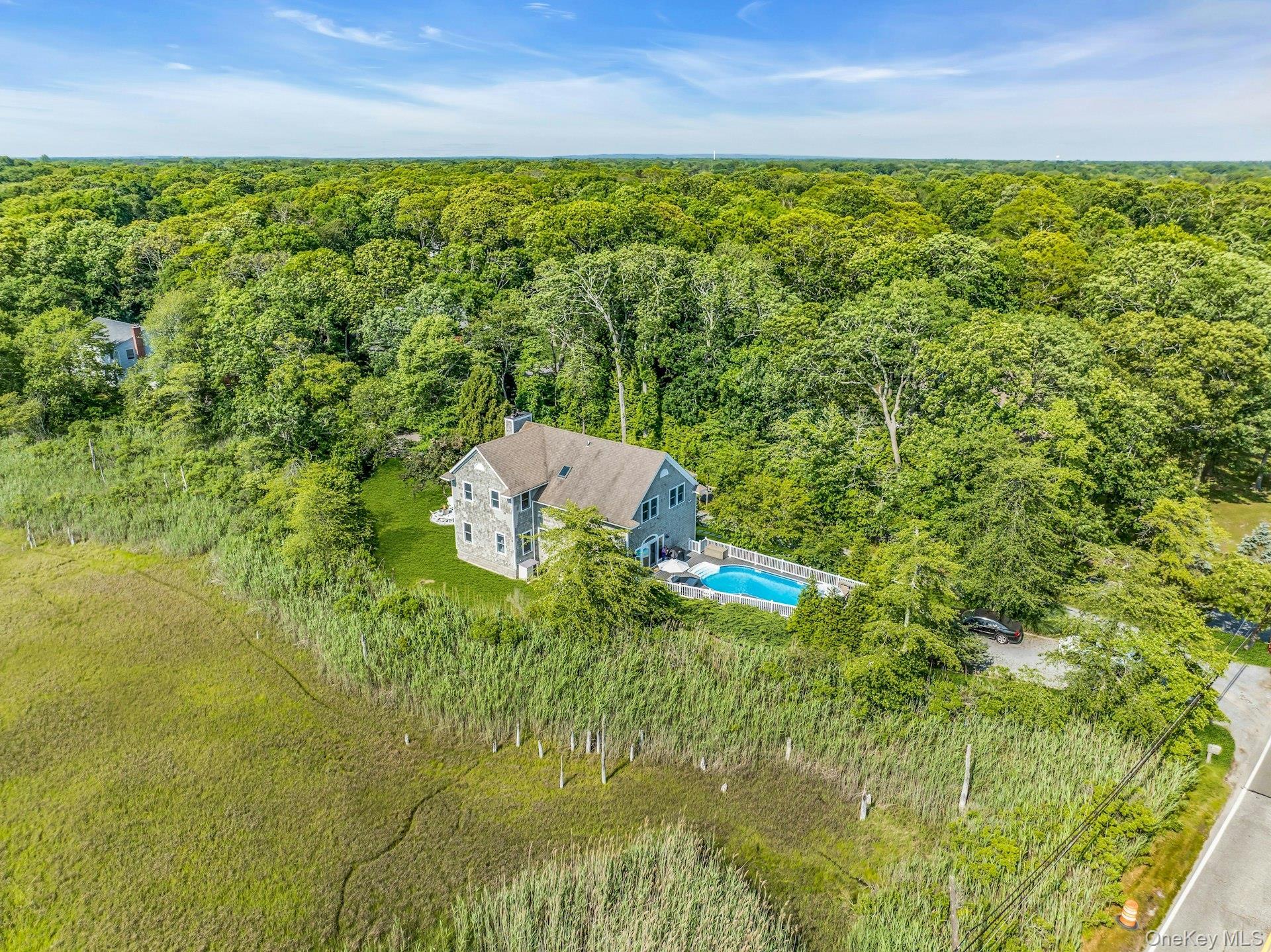 Single Family S Country Road  Suffolk County, NY 11977, MLS-1019701-40