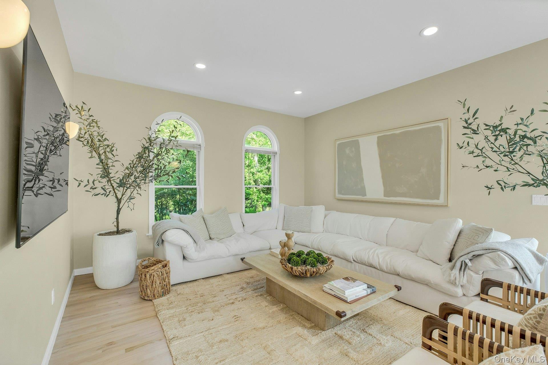 Single Family S Country Road  Suffolk County, NY 11977, MLS-1019701-8