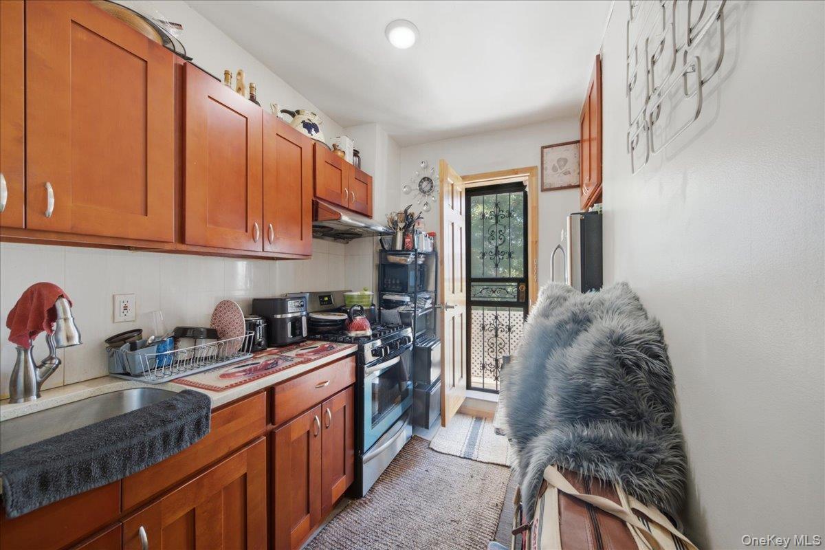 Single Family Unionport Road Bronx, NY 10462, MLS-1019706-7