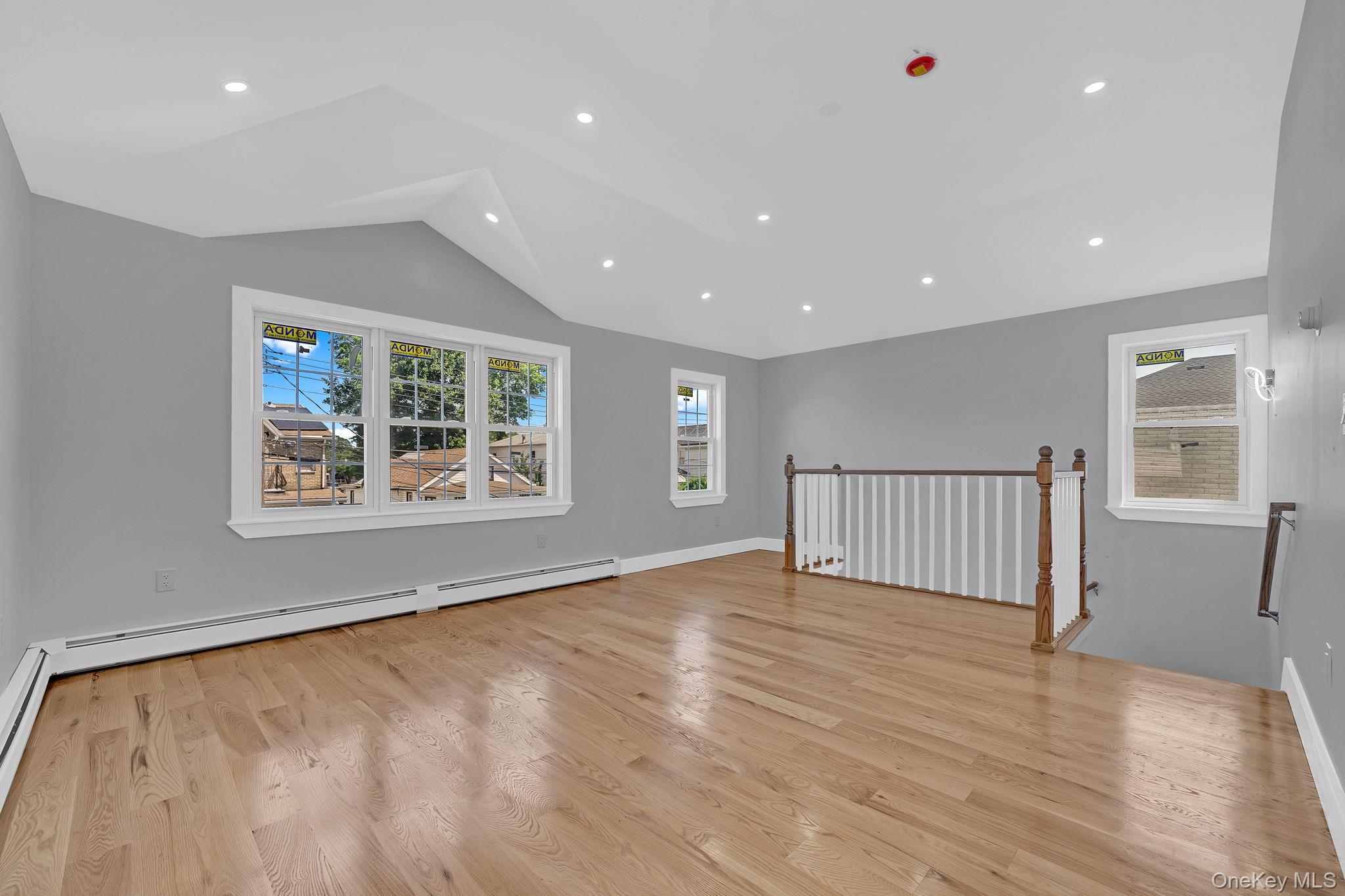 Single Family 125th Avenue Queens, NY 11434, MLS-1019709-20