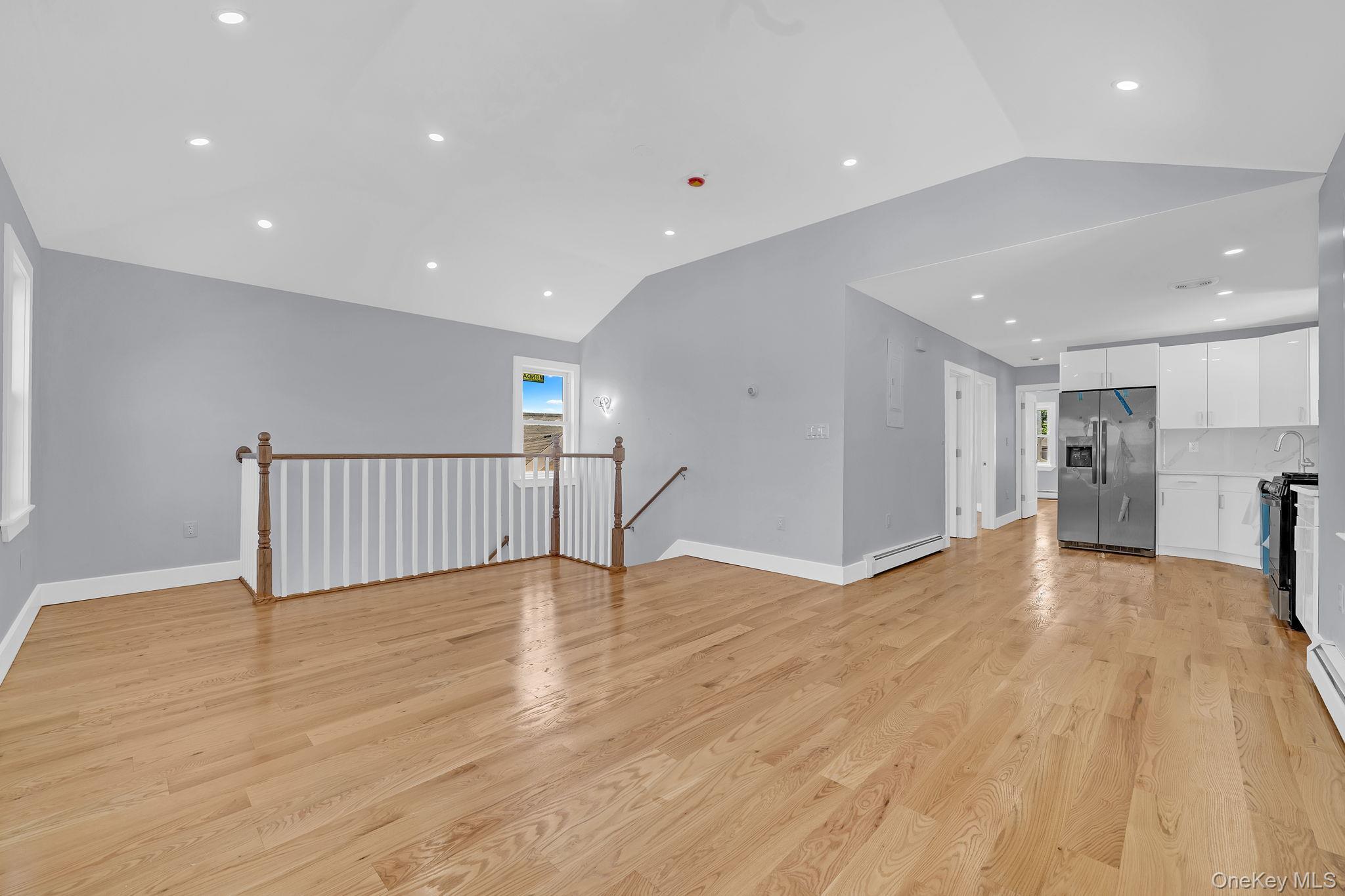 Single Family 125th Avenue Queens, NY 11434, MLS-1019709-22