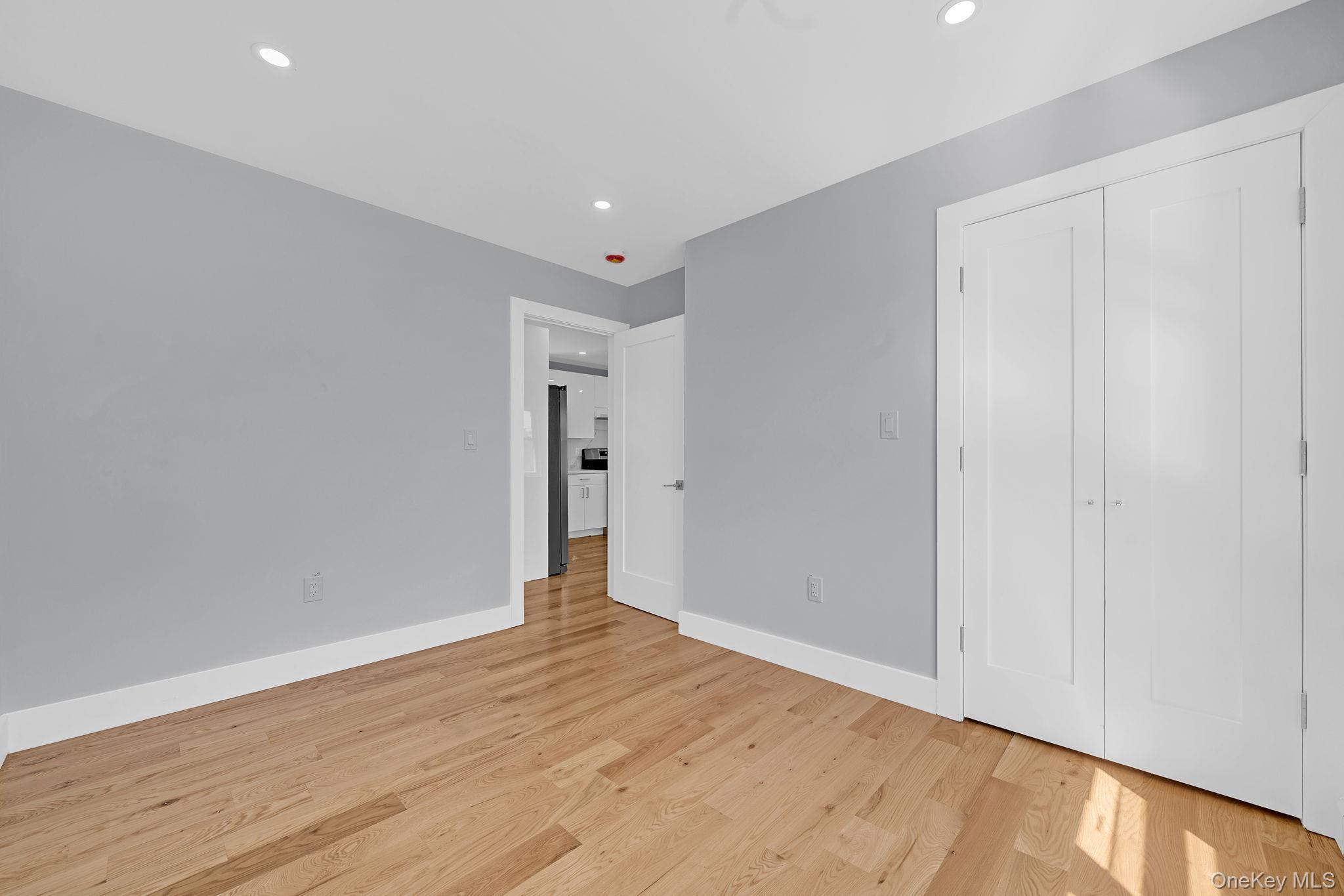 Single Family 125th Avenue Queens, NY 11434, MLS-1019709-28