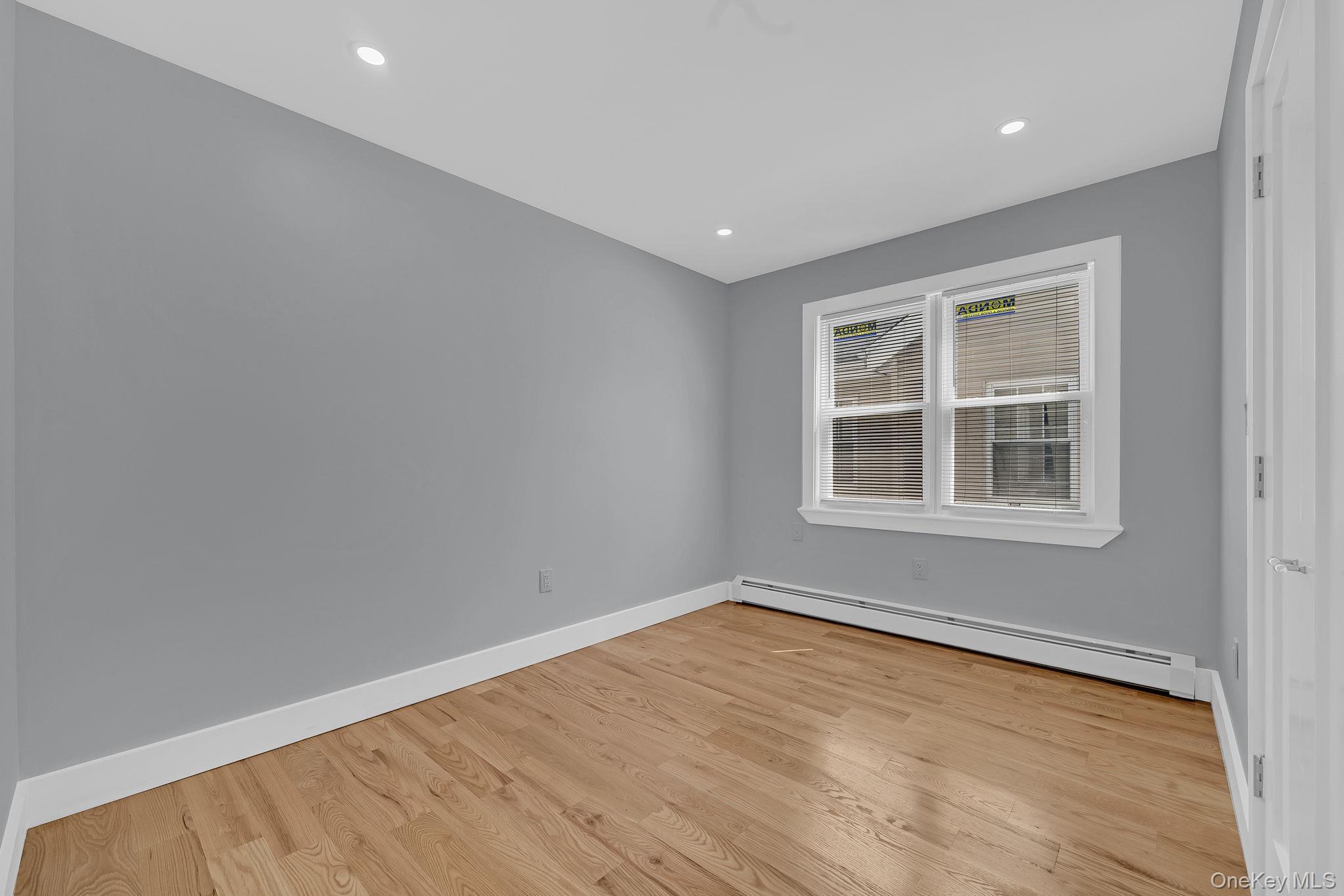 Single Family 125th Avenue Queens, NY 11434, MLS-1019709-7