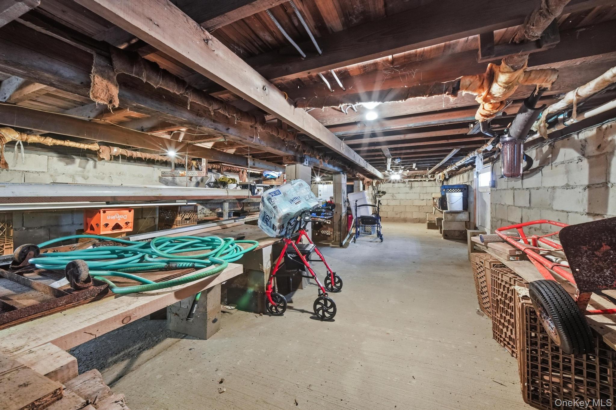 Single Family W 11th Road  Queens, NY 11693, MLS-1019735-20