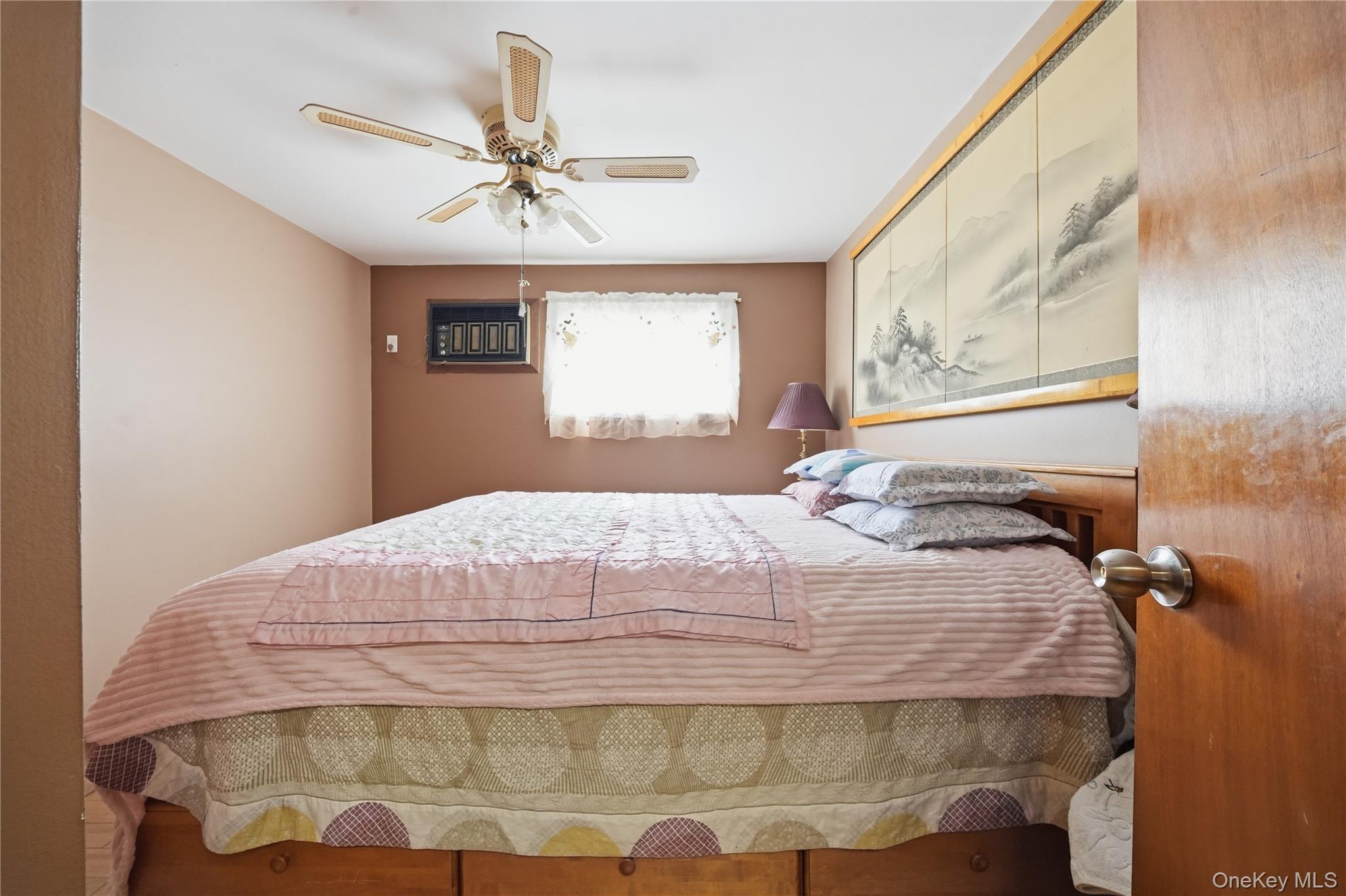 Single Family W 11th Road  Queens, NY 11693, MLS-1019735-9