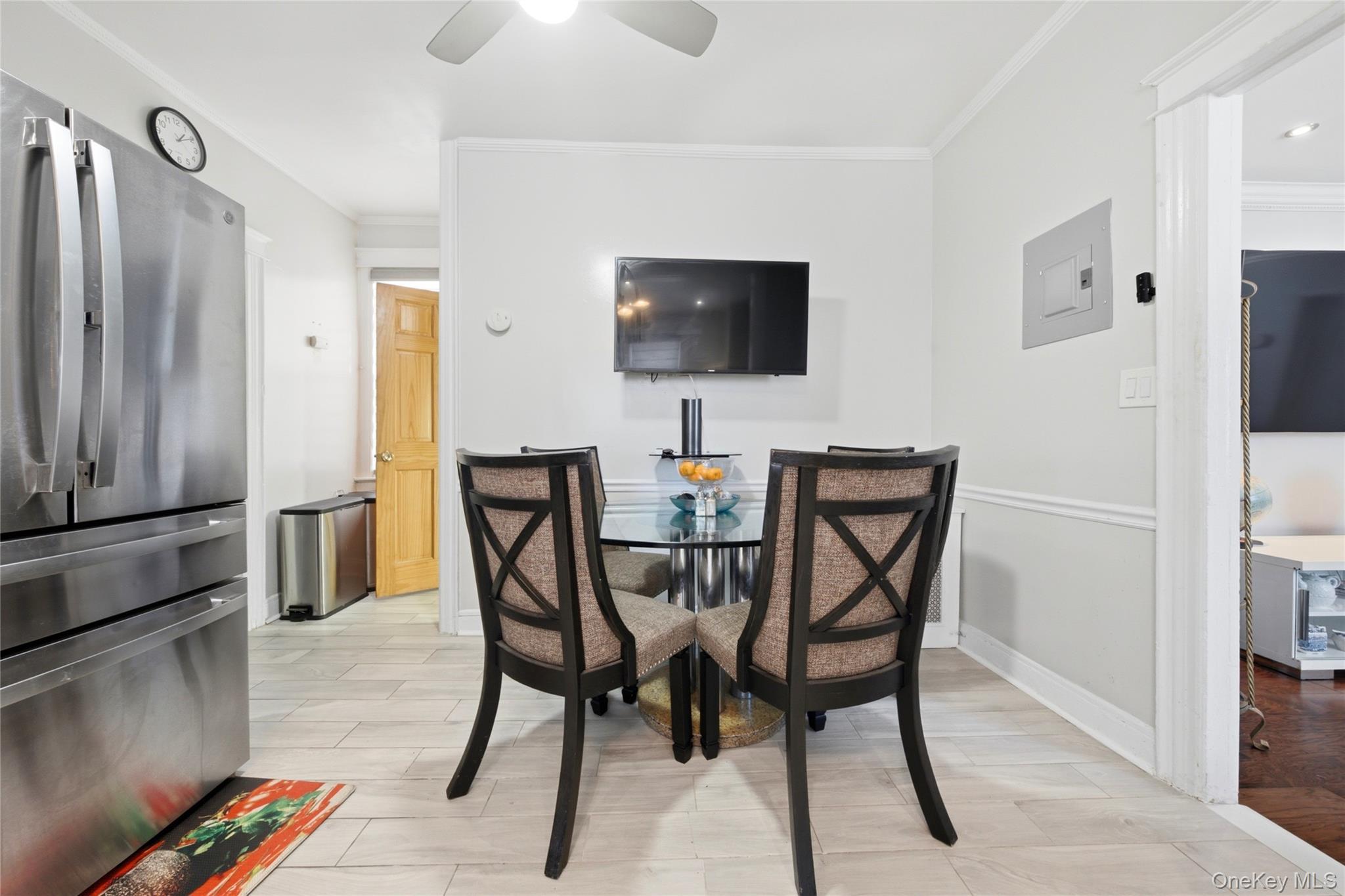 Single Family Monticello Avenue Bronx, NY 10466, MLS-1019789-29