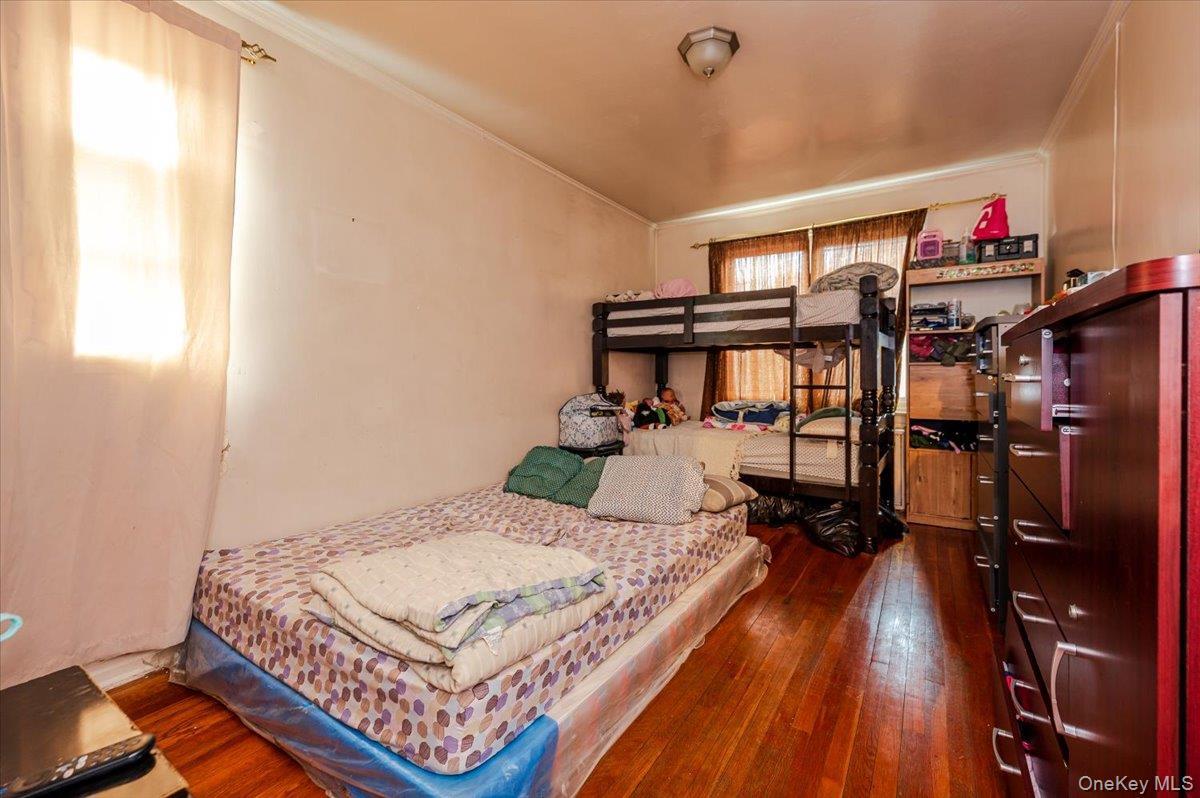 Single Family Elmhurst Avenue  Queens, NY 11372, MLS-1019795-25