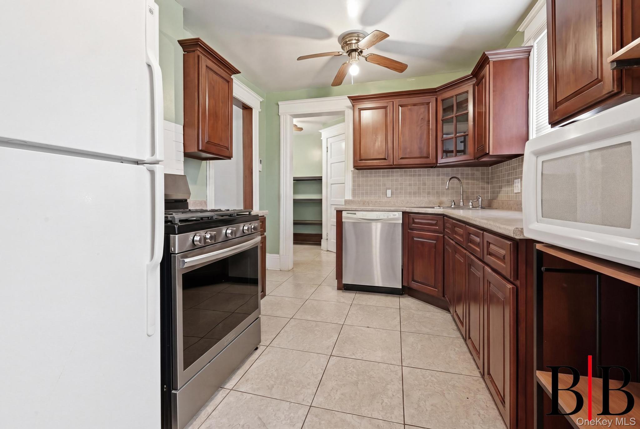 Single Family Beach 130th Street Queens, NY 11694, MLS-1019800-10