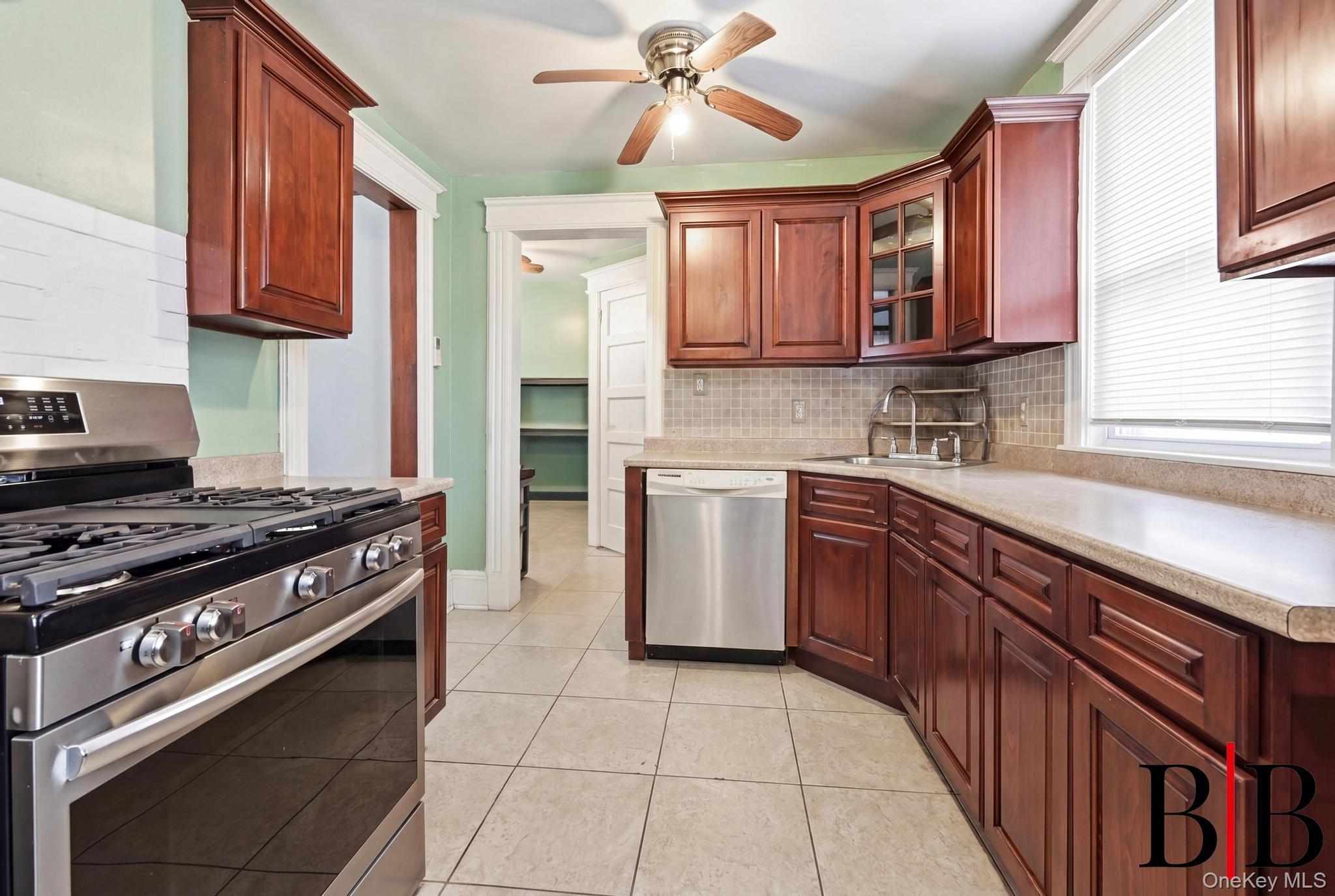 Single Family Beach 130th Street Queens, NY 11694, MLS-1019800-11