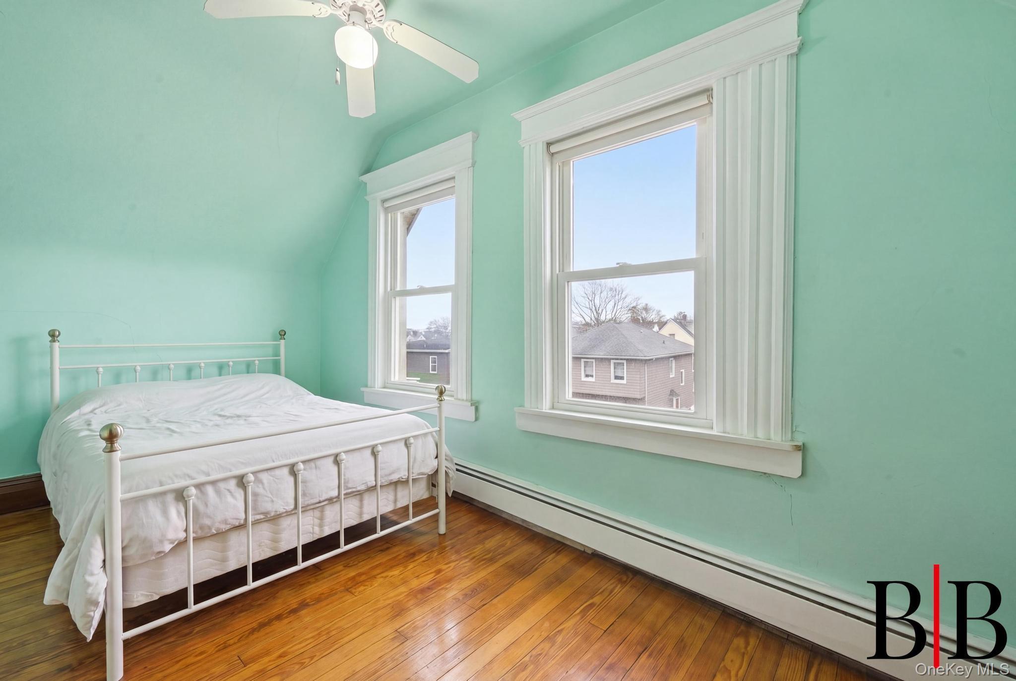 Single Family Beach 130th Street Queens, NY 11694, MLS-1019800-16