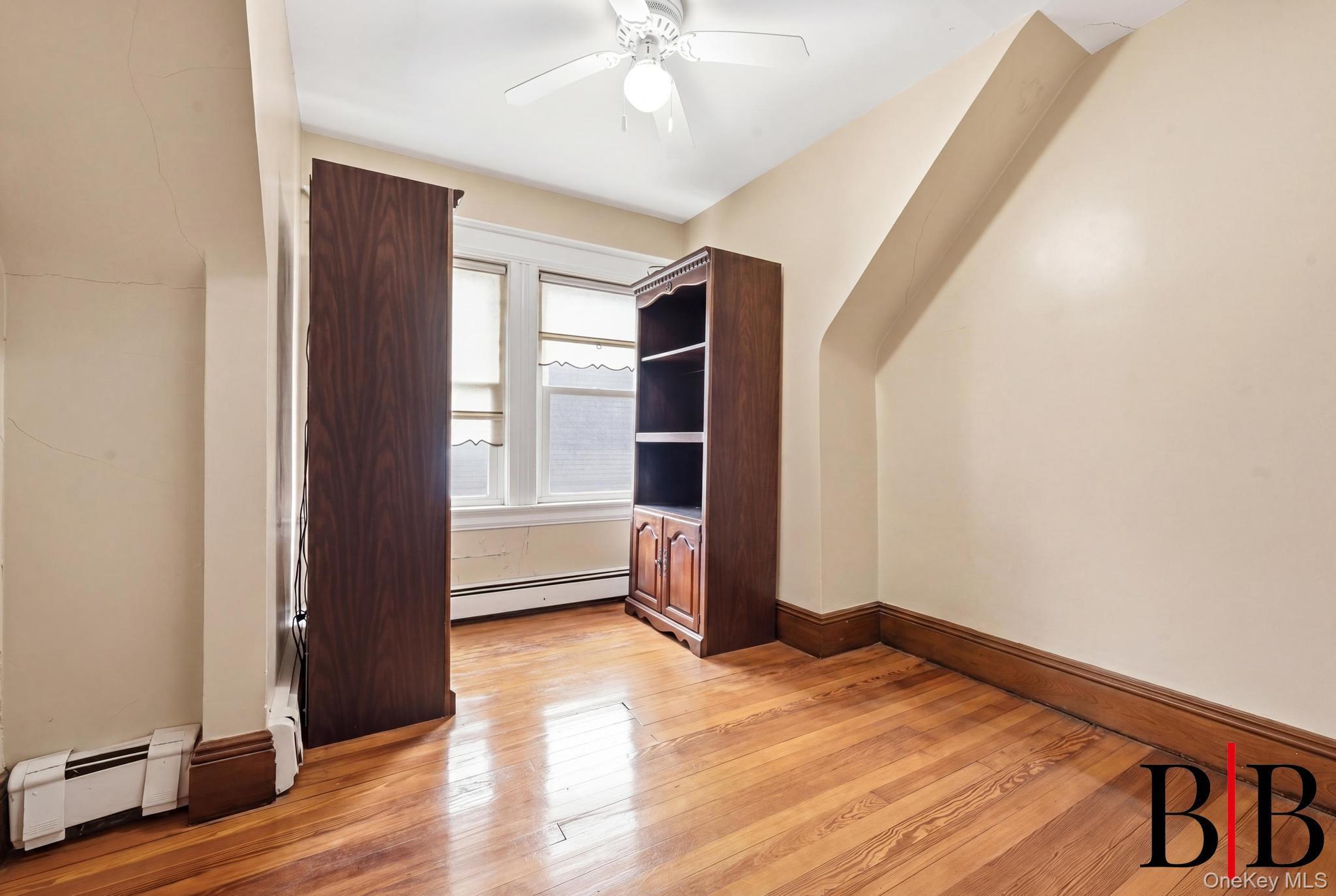 Single Family Beach 130th Street Queens, NY 11694, MLS-1019800-19