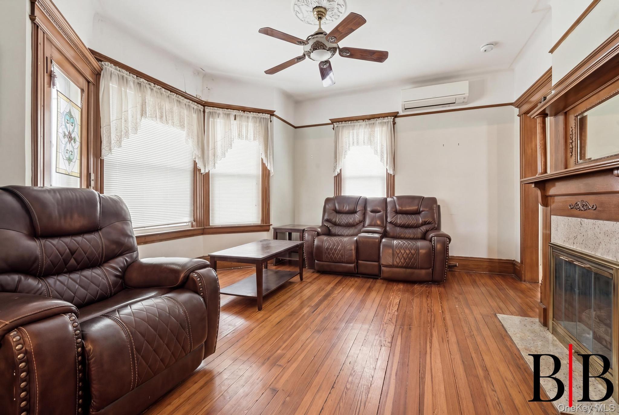 Single Family Beach 130th Street Queens, NY 11694, MLS-1019800-6