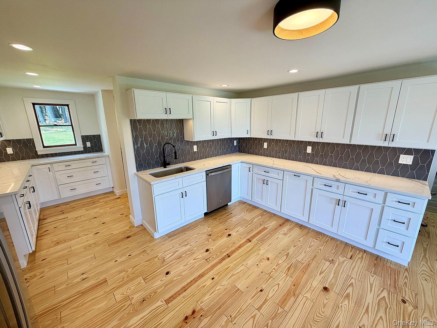 Single Family Henderson Road  Sullivan County, NY 12741, MLS-1019802-9