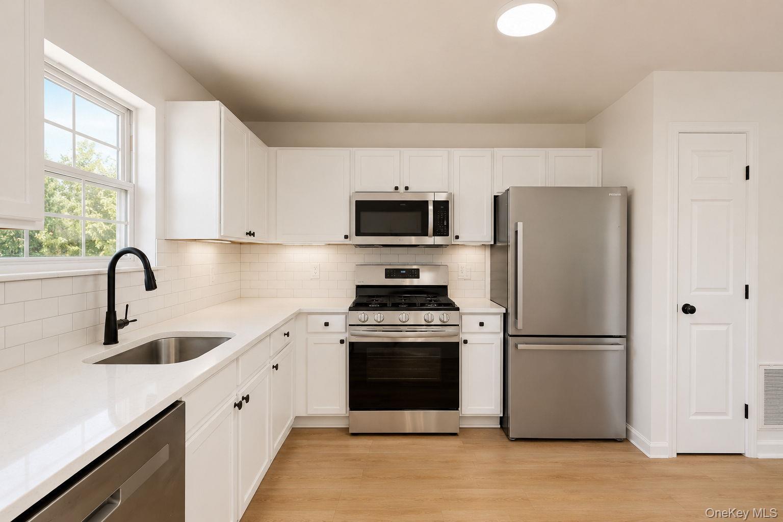 Single Family Alicia Lane Orange County, NY 10990, MLS-1019807-12