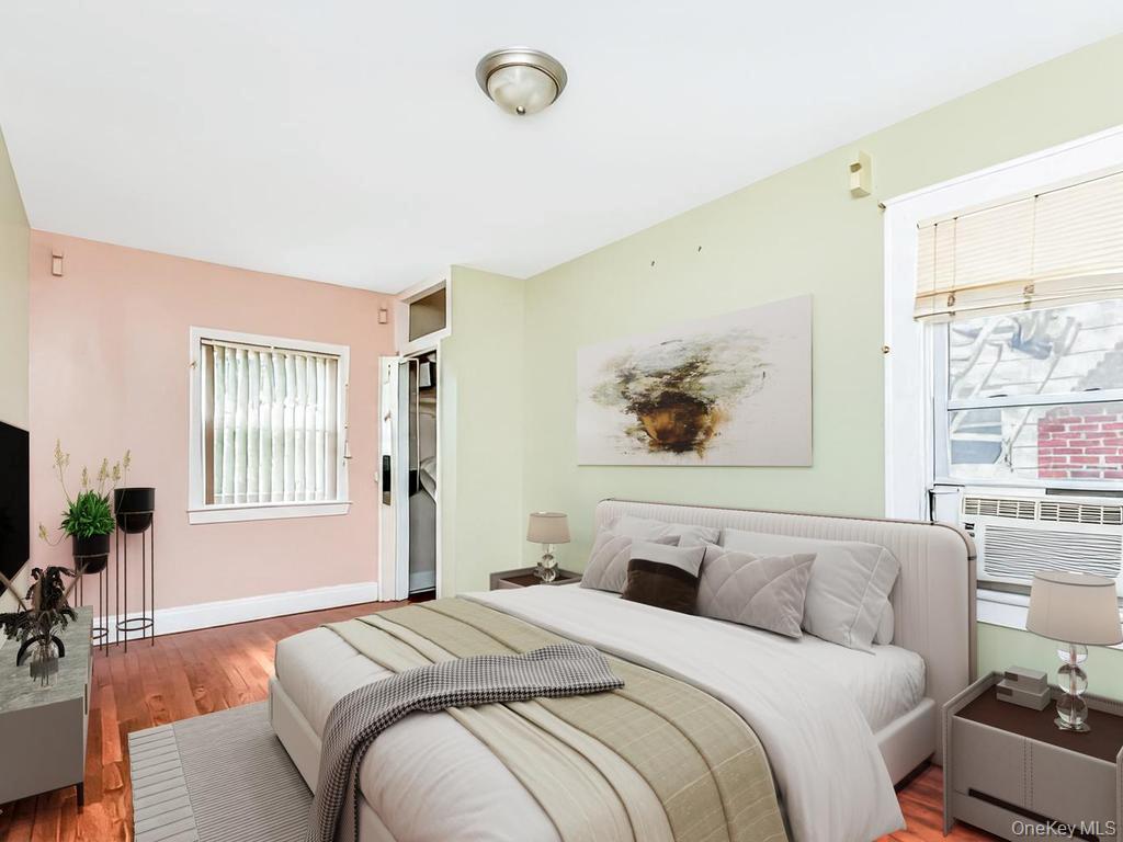 Single Family Rombouts Avenue Bronx, NY 10466, MLS-1019809-20