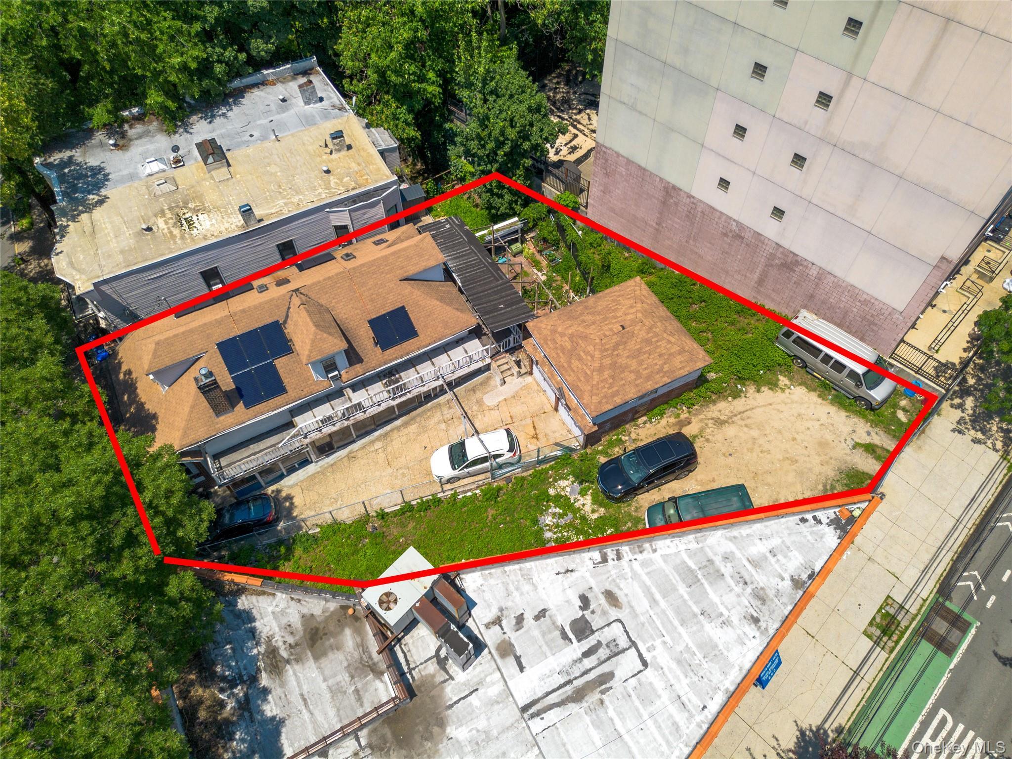 Single Family W 168th Street  Bronx, NY 10452, MLS-1019811-5