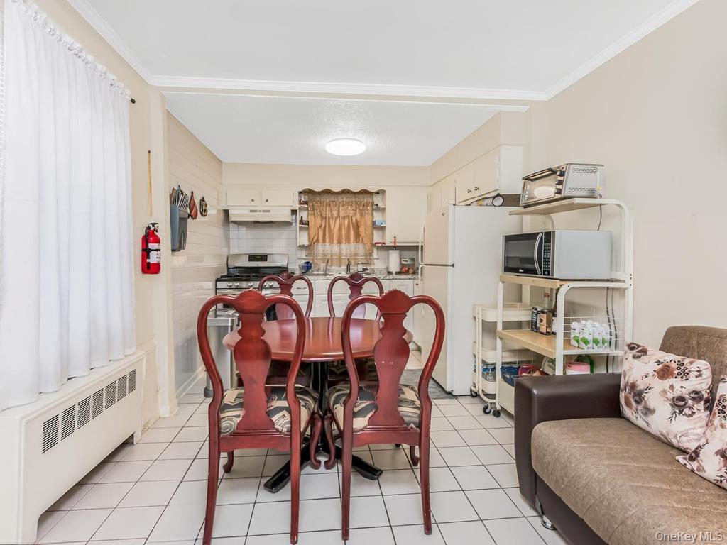 Single Family Wilder Avenue Bronx, NY 10466, MLS-1019812-5